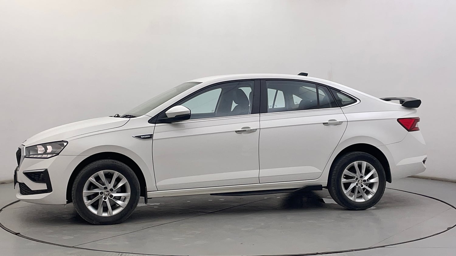 Used 2024 Skoda Slavia Ambition 1.0L TSI AT Petrol Automatic exterior LEFT SIDE VIEW