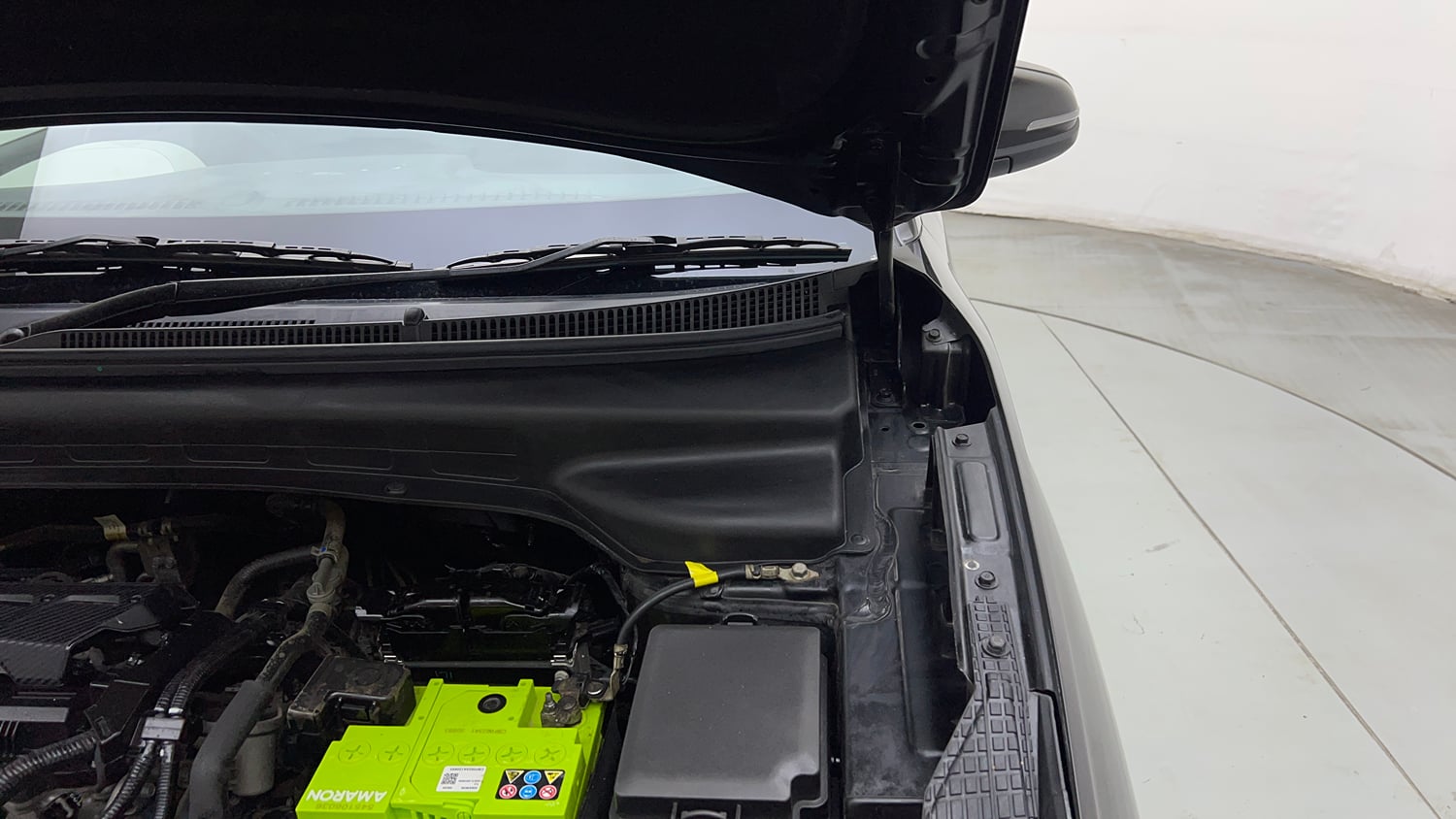 Used 2022 Hyundai Creta EX 1.5 Petrol Petrol Manual engine ENGINE LEFT SIDE HINGE & APRON VIEW