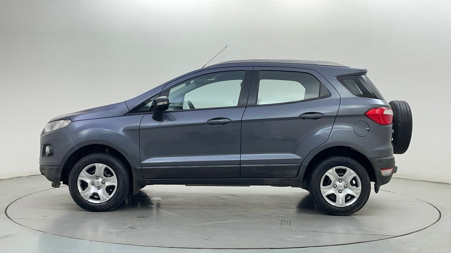 Used 2016 Ford EcoSport Trend 1.5L TDCi Diesel Manual exterior LEFT SIDE VIEW