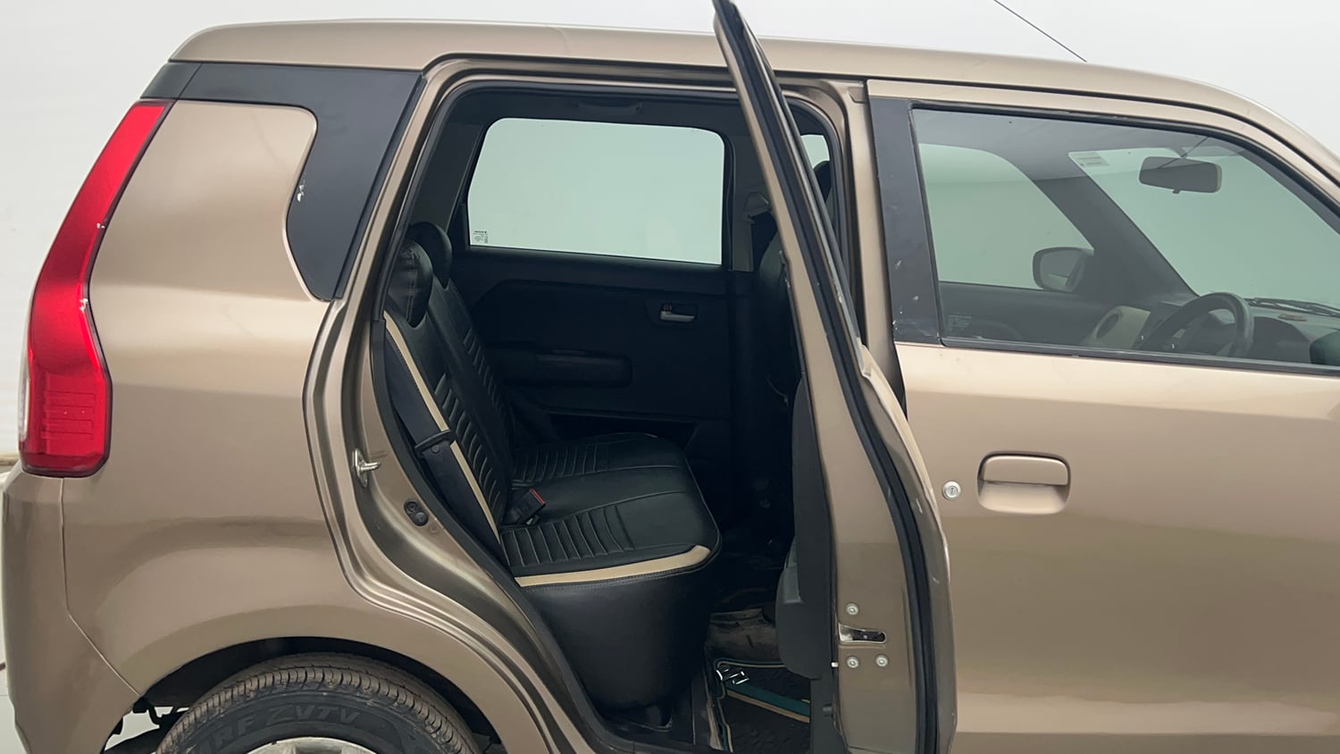Used 2022 Maruti Suzuki Wagon R VXi (O) 1.2 Petrol Manual interior RIGHT SIDE REAR DOOR CABIN VIEW