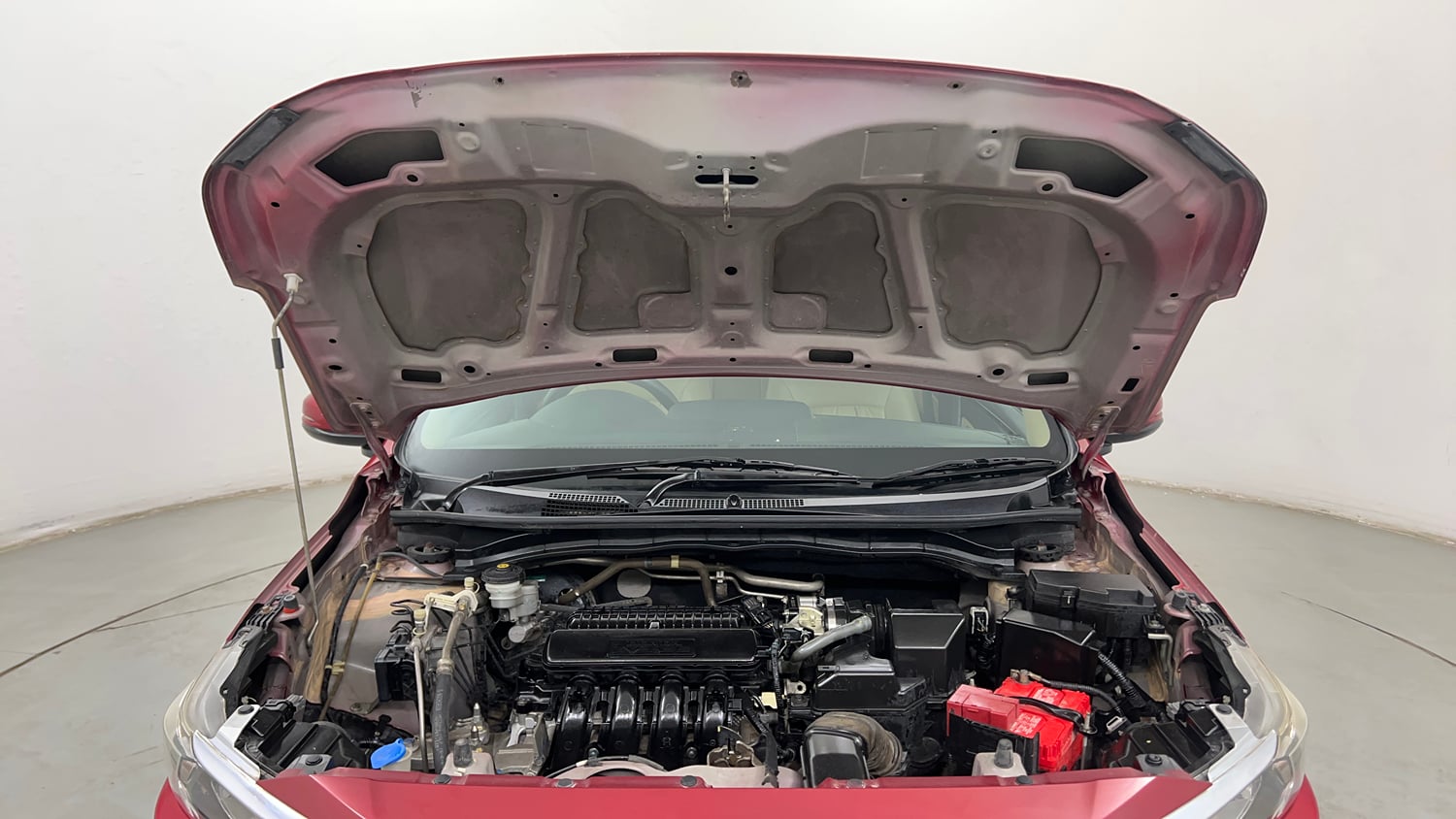Used 2018 Honda Amaze 1.2 V MT Petrol Petrol Manual engine ENGINE & BONNET OPEN FRONT VIEW