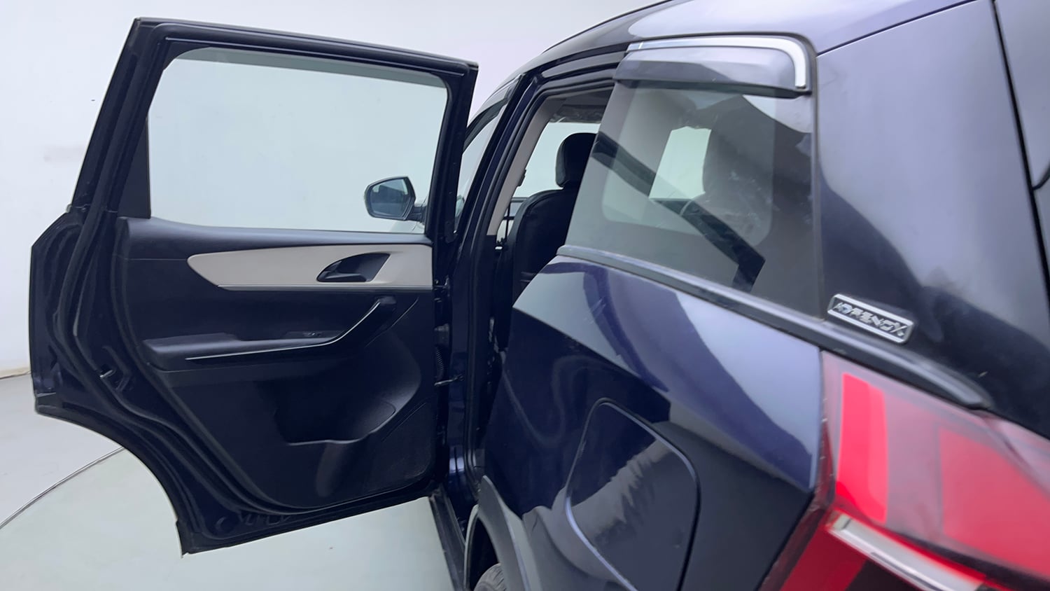 Used 2022 Mahindra XUV700 AX 5 Diesel MT 7 STR Diesel Manual interior LEFT REAR DOOR OPEN VIEW