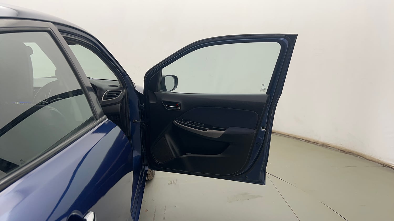 Used 2019 Maruti Suzuki Baleno Delta Petrol Manual interior RIGHT FRONT DOOR OPEN VIEW