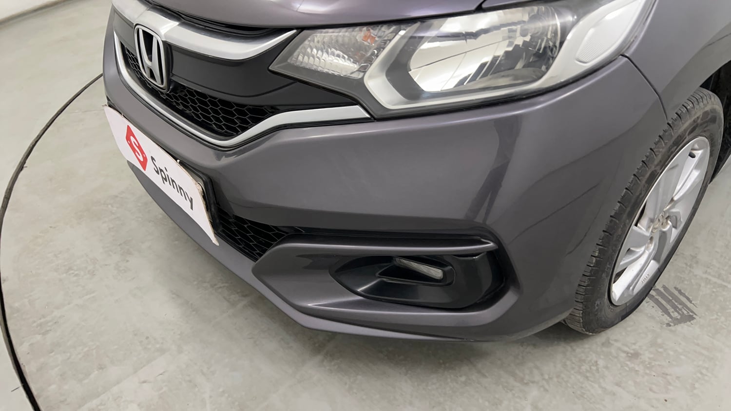 Used 2020 Honda Jazz VX CVT Petrol Automatic dents MINOR SCRATCH