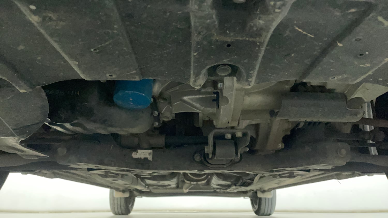 Used 2023 Hyundai Grand i10 Nios Sportz 1.2 Kappa AMT Petrol Automatic extra FRONT LEFT UNDERBODY VIEW