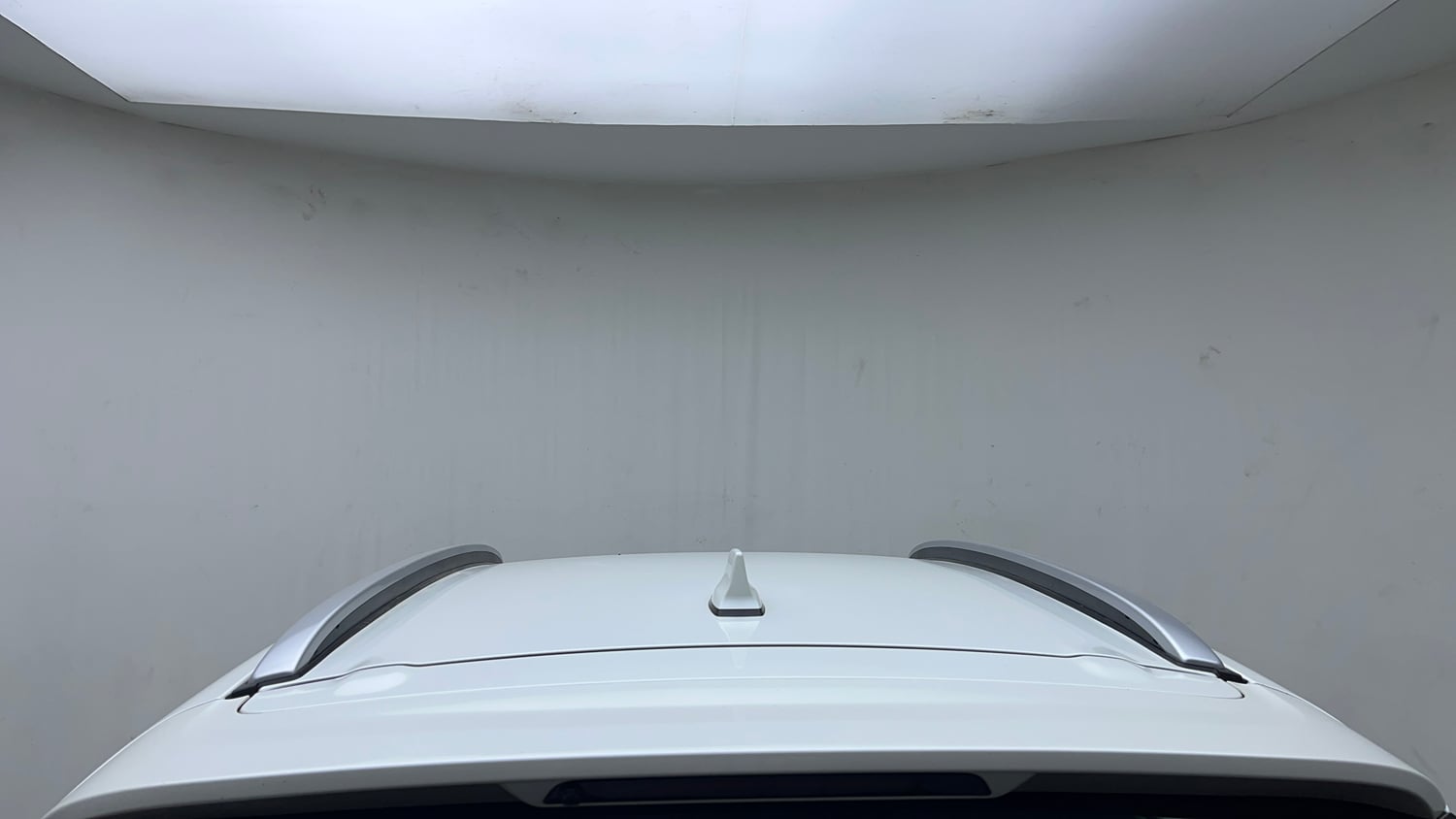 Used 2024 Maruti Suzuki Fronx Alpha 1.0L Turbo 6 AT Petrol Automatic exterior EXTERIOR ROOF VIEW