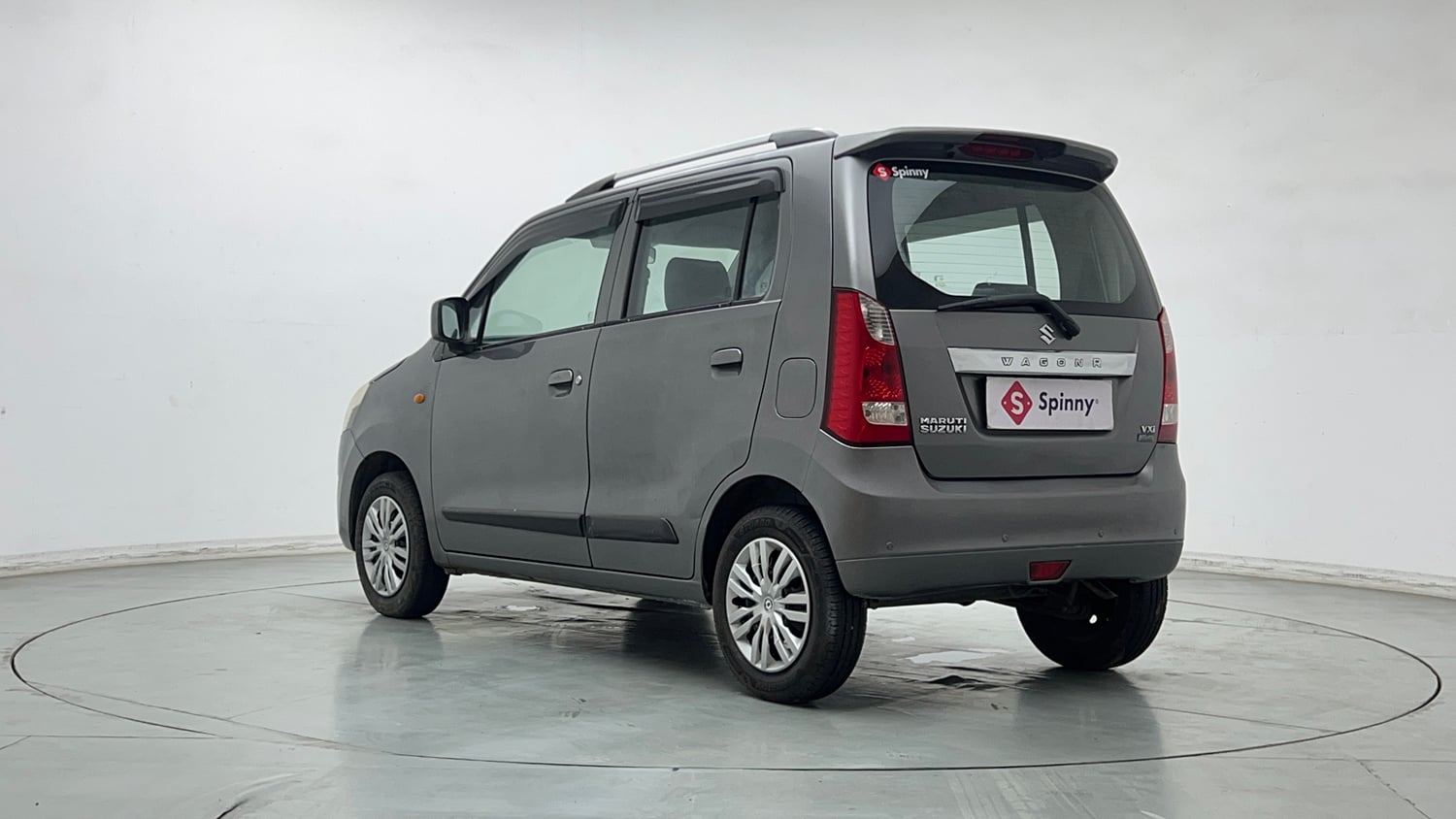 Used 2016 Maruti Suzuki Wagon R 1.0 VXI AMT Petrol Automatic exterior LEFT REAR CORNER VIEW