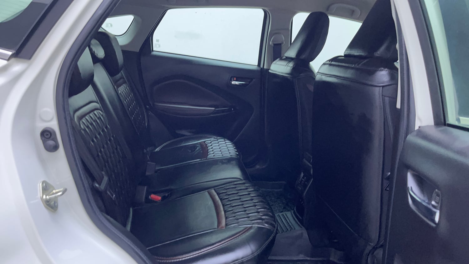 Used 2024 Maruti Suzuki Fronx Alpha 1.0L Turbo 6 AT Petrol Automatic interior RIGHT SIDE REAR DOOR CABIN VIEW
