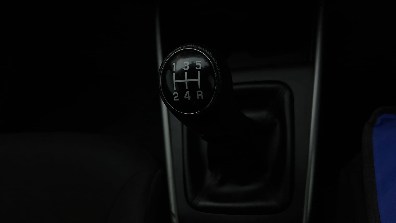 Used 2022 Maruti Suzuki Baleno Alpha MT Petrol Manual interior GEAR  KNOB VIEW