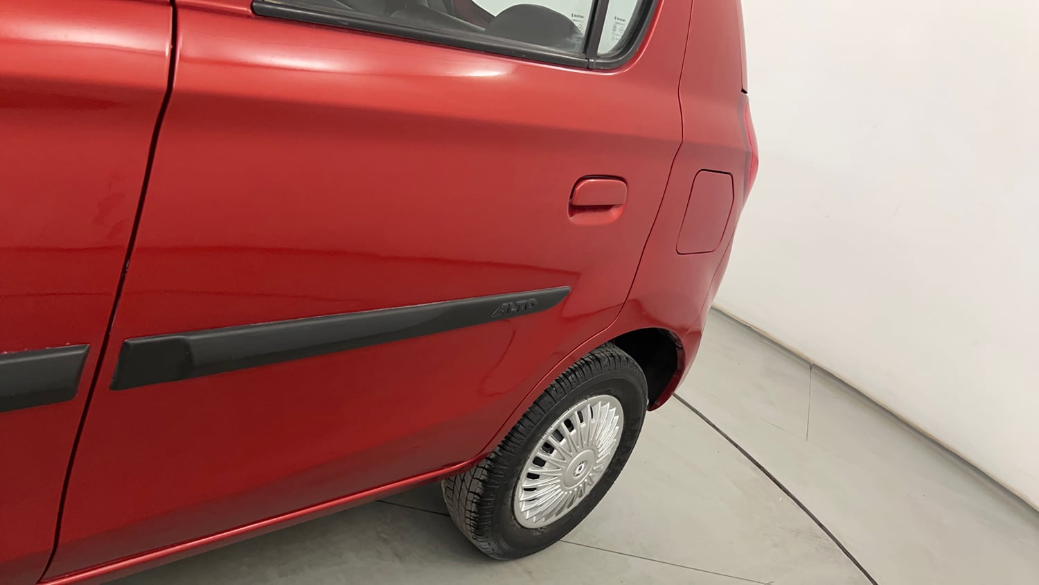 Used 2016 Maruti Suzuki Alto 800 VXi Petrol Manual dents MINOR DENT