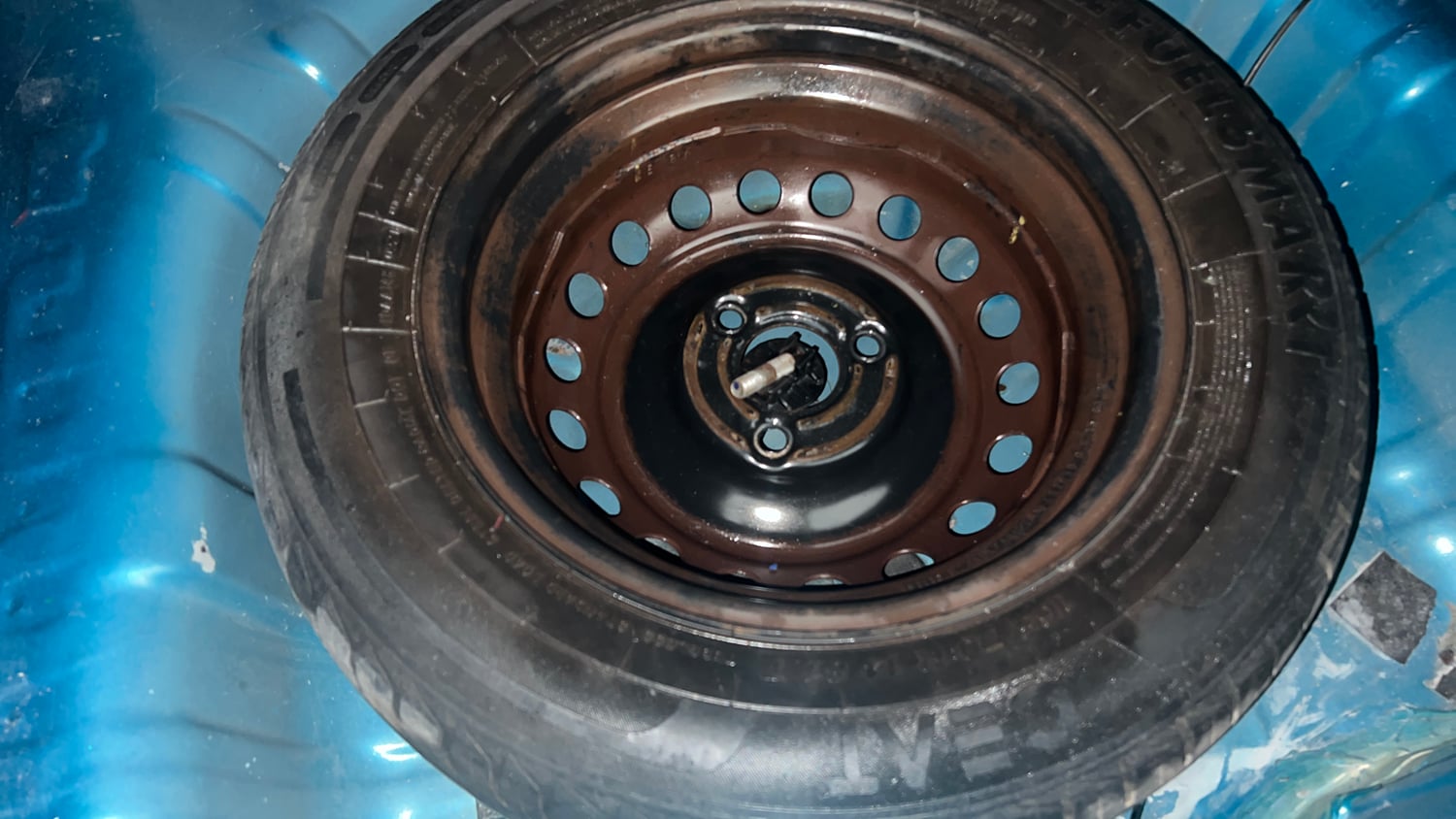 Used 2021 Renault Kwid RXT 1.0 (O) Petrol Manual tyres SPARE TYRE VIEW