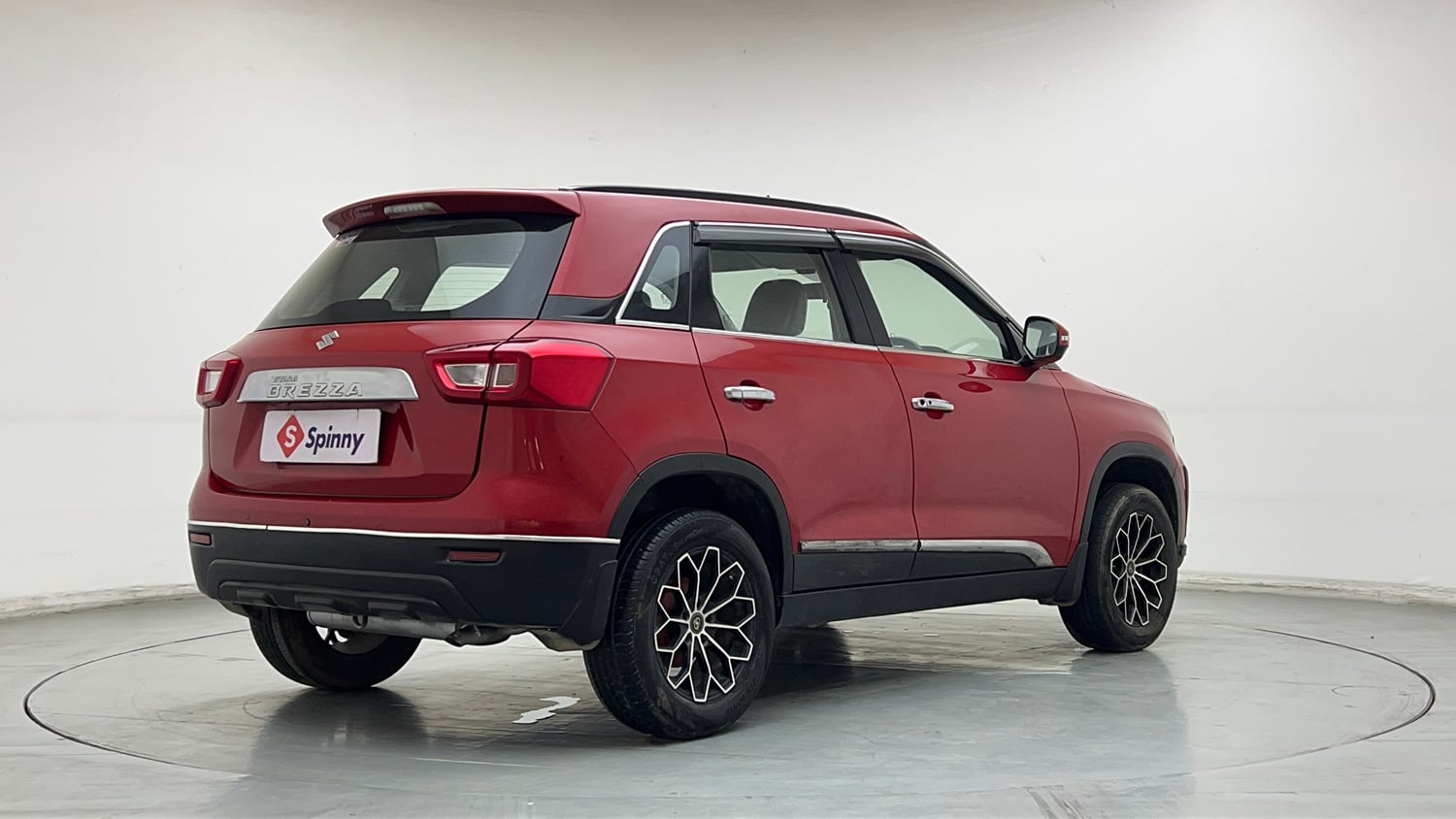 Used 2020 maruti-suzuki Vitara Brezza VXi Petrol Manual exterior RIGHT REAR CORNER VIEW