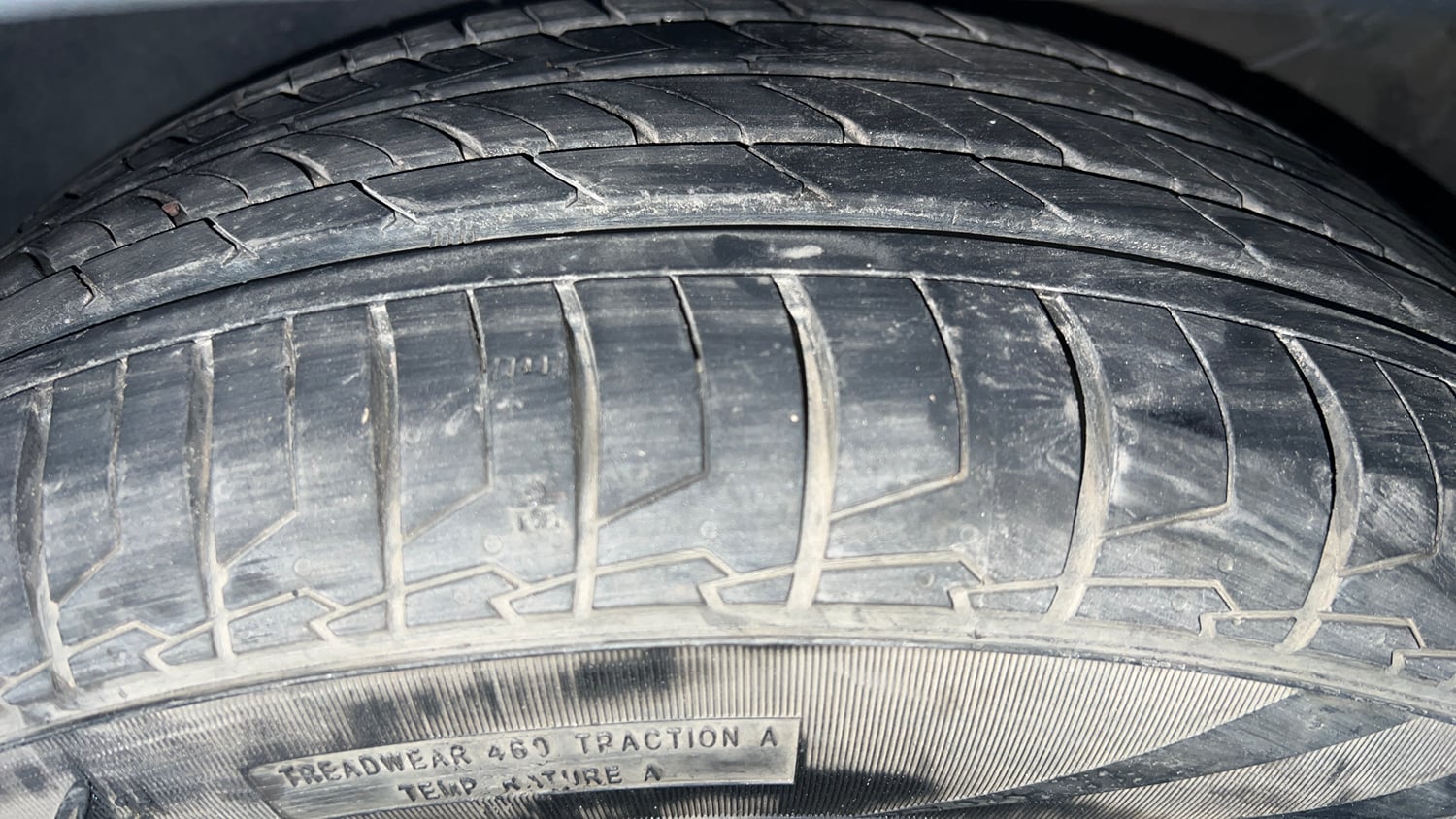 Used 2022 Kia Sonet HTX 1.5 AT Diesel Automatic tyres LEFT FRONT TYRE TREAD VIEW