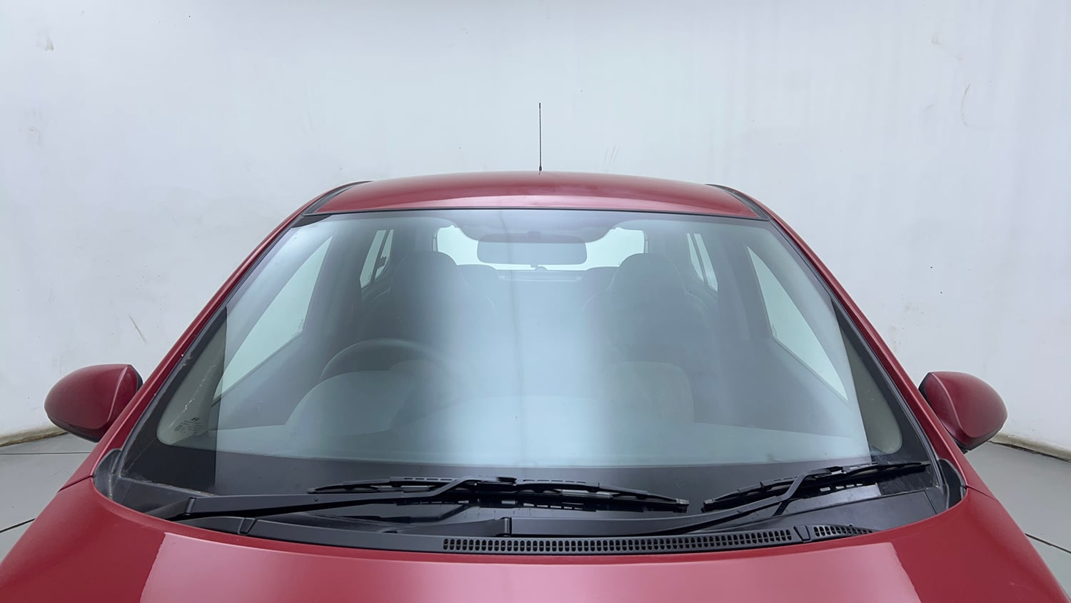 Used 2017 Hyundai Grand i10 Magna AT 1.2 Kappa VTVT Petrol Automatic exterior FRONT WINDSHIELD VIEW