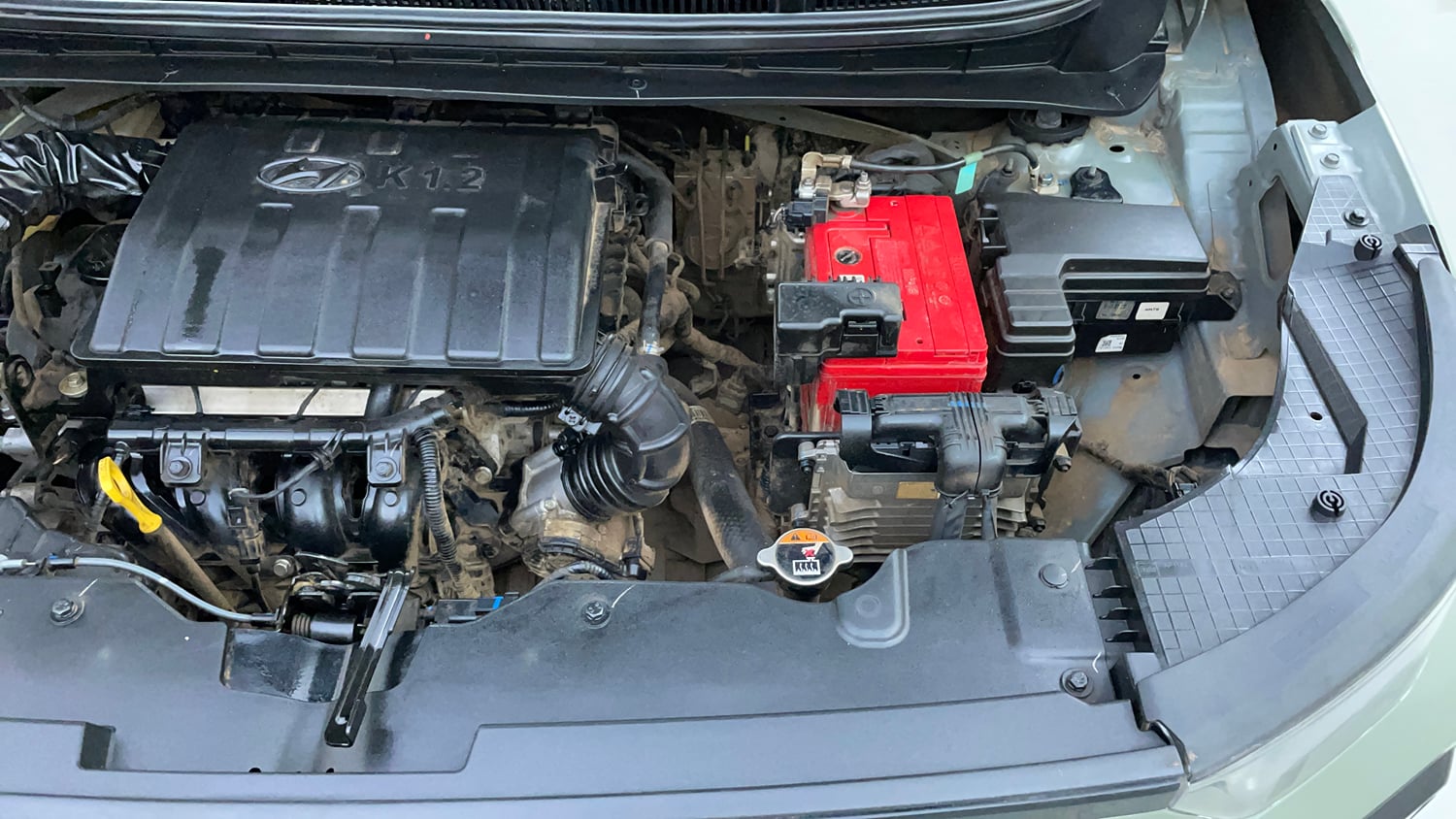 Used 2024 Hyundai Exter S 1.2 AMT Petrol Automatic engine ENGINE LEFT SIDE VIEW