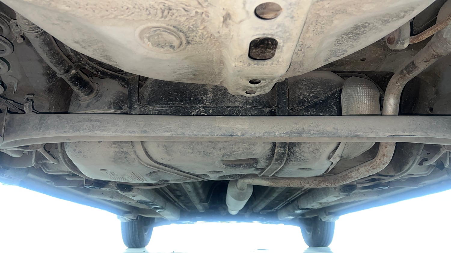 Used 2015 Maruti Suzuki Swift VXi Petrol Manual extra REAR UNDERBODY VIEW (TAKEN FROM REAR)