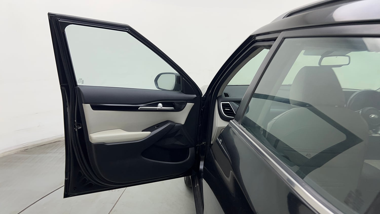 Used 2021 kia Seltos HTX IVT 1.5 Petrol Automatic interior LEFT FRONT DOOR OPEN VIEW