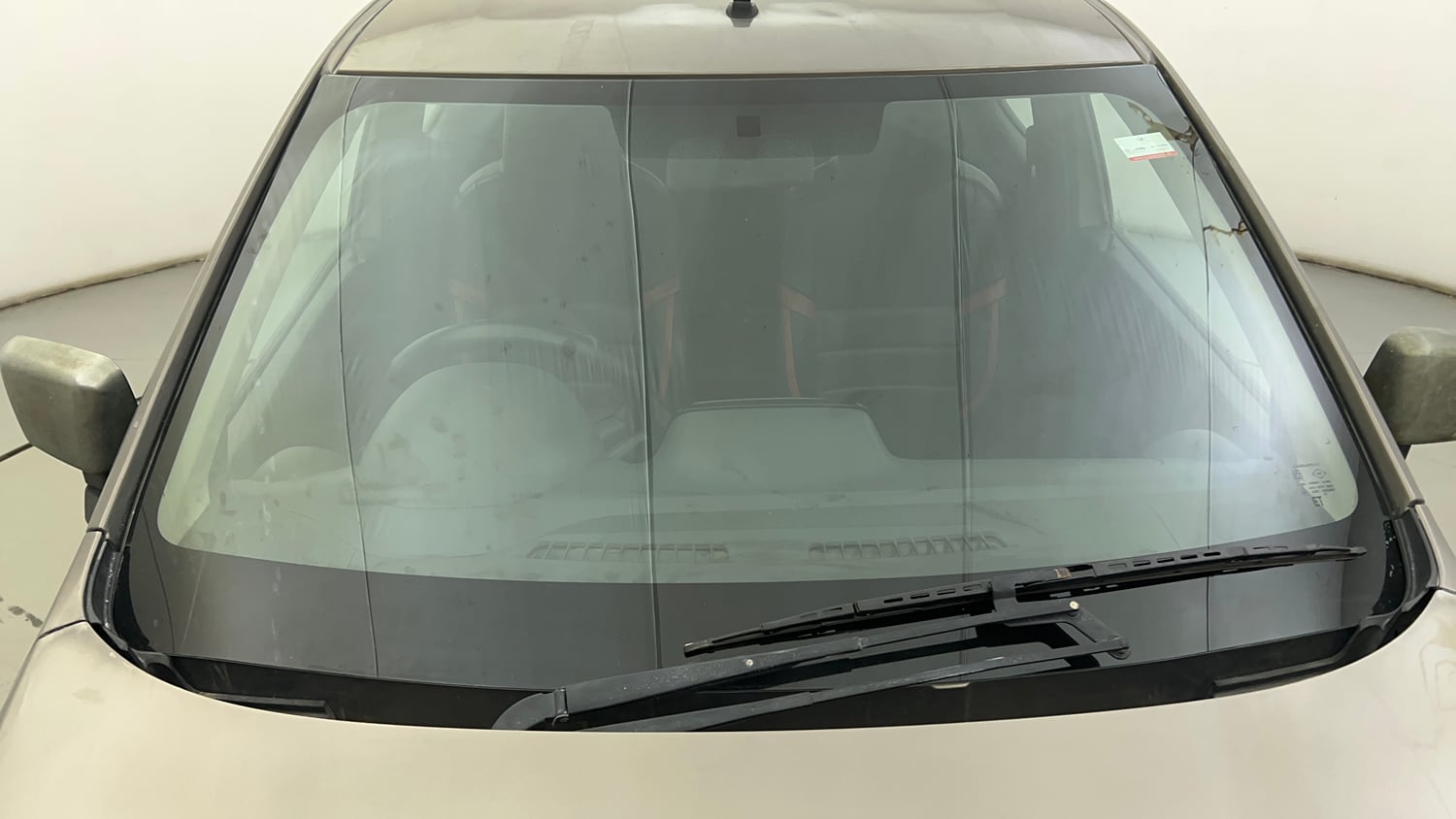 Used 2016 Renault Kwid RXL Petrol Manual exterior FRONT WINDSHIELD VIEW