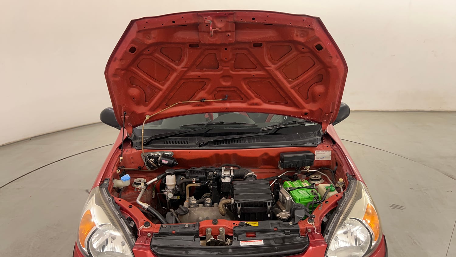 Used 2016 Maruti Suzuki Alto 800 VXi Petrol Manual engine ENGINE & BONNET OPEN FRONT VIEW