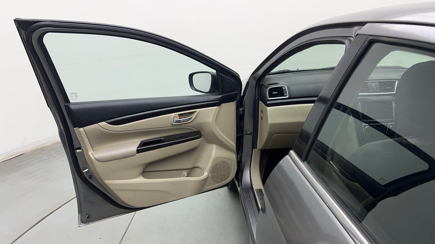 Used 2017 Maruti Suzuki Ciaz Alpha 1.4 MT Petrol Manual interior LEFT FRONT DOOR OPEN VIEW