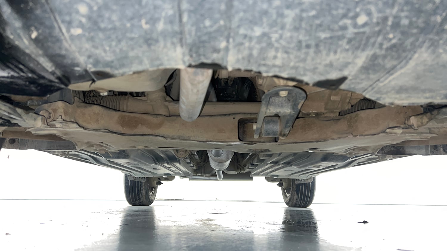 Used 2023 Maruti Suzuki Brezza ZXi Plus Petrol Manual extra FRONT LEFT UNDERBODY VIEW