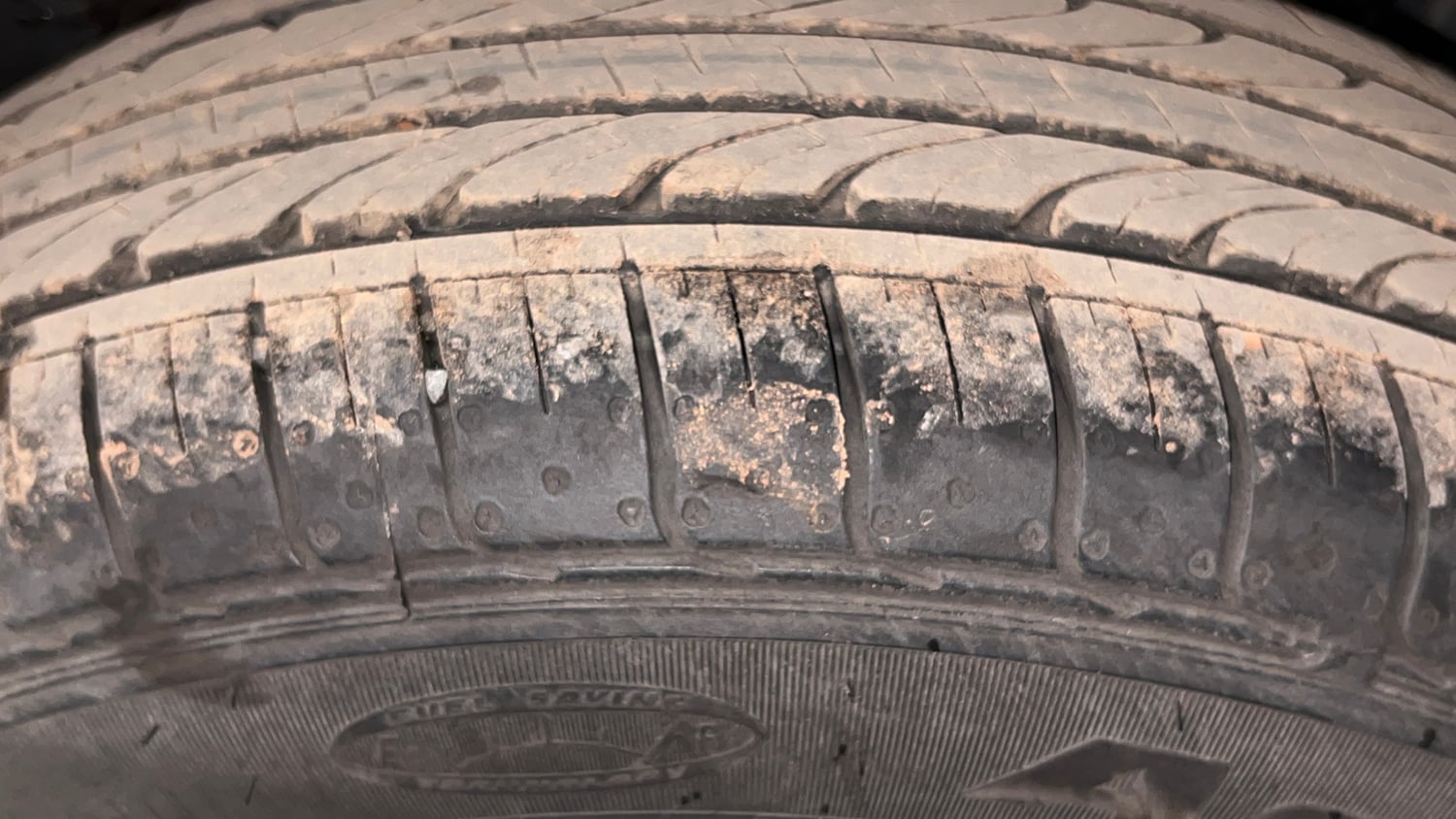 Used 2025 Hyundai Venue S 1.2 Petrol Petrol Manual tyres LEFT REAR TYRE TREAD VIEW