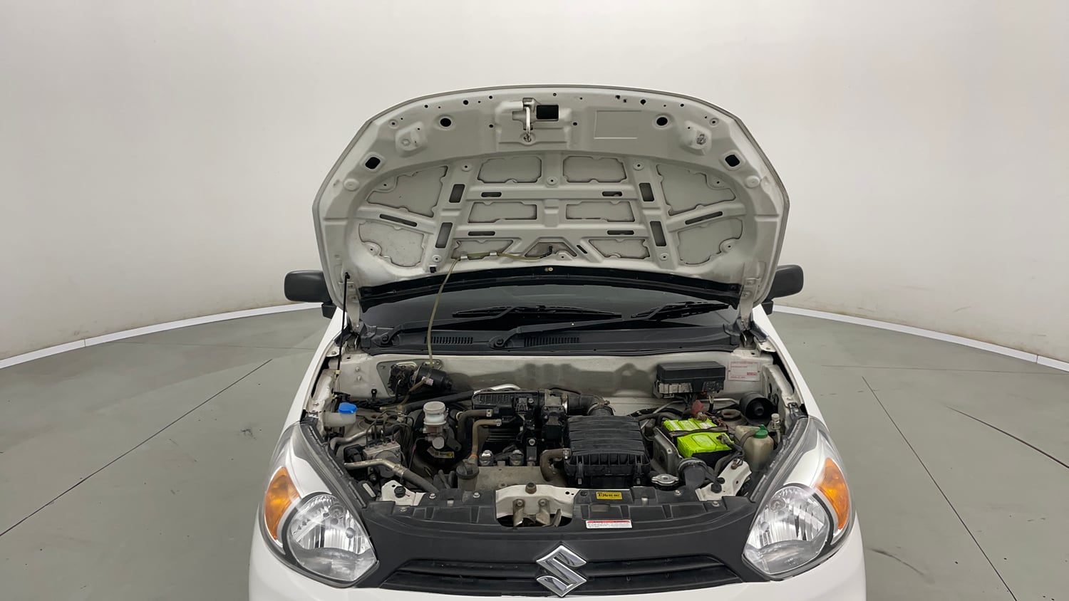 Used 2019 Maruti Suzuki Alto 800 LXi Petrol Manual engine ENGINE & BONNET OPEN FRONT VIEW