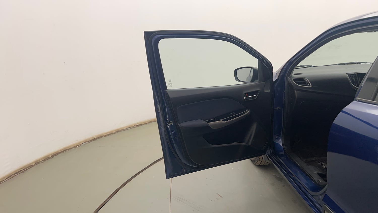 Used 2019 Maruti Suzuki Baleno Delta Petrol Manual interior LEFT FRONT DOOR OPEN VIEW