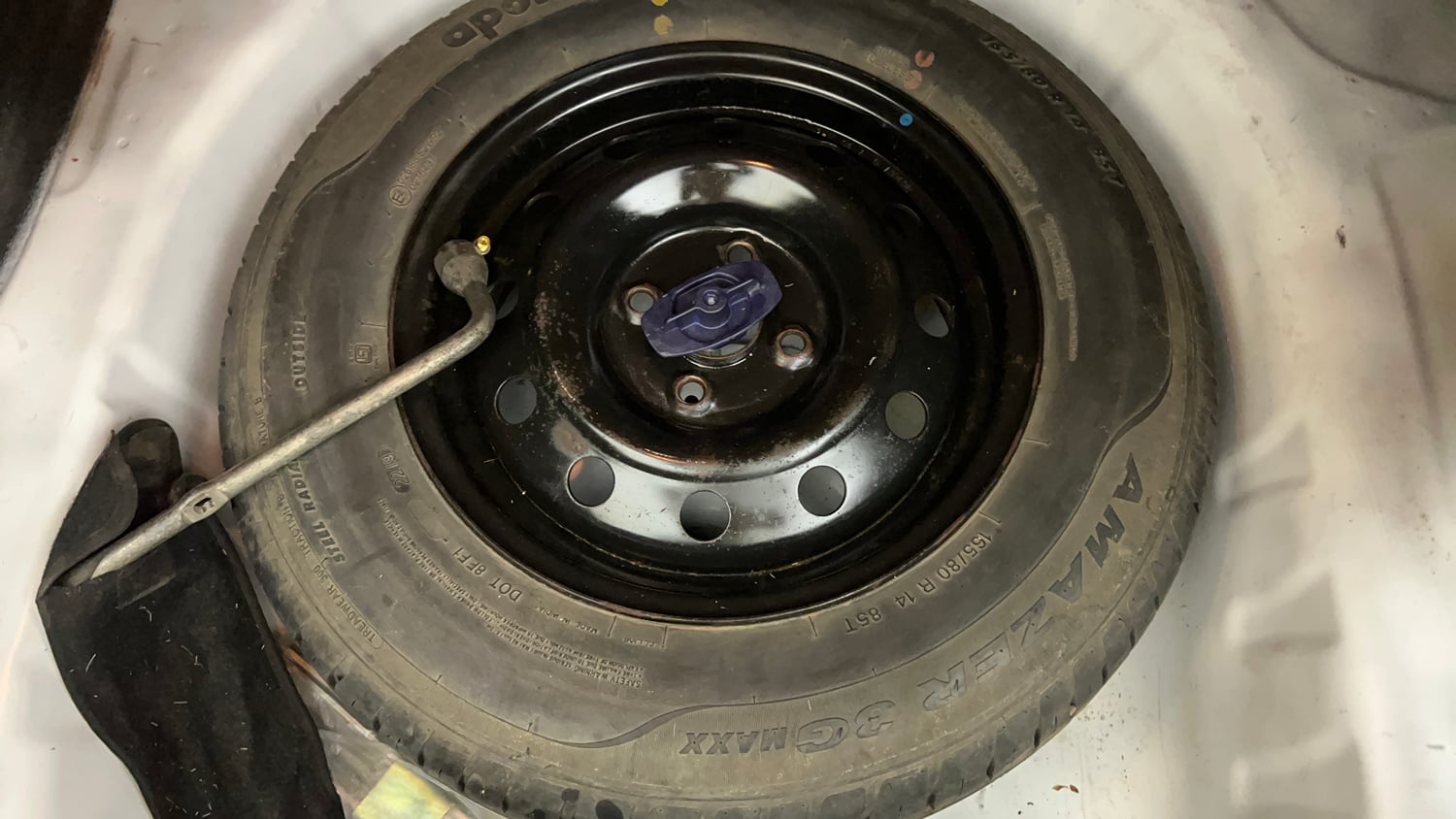Used 2019 Maruti Suzuki Dzire VXi Petrol Manual tyres SPARE TYRE VIEW