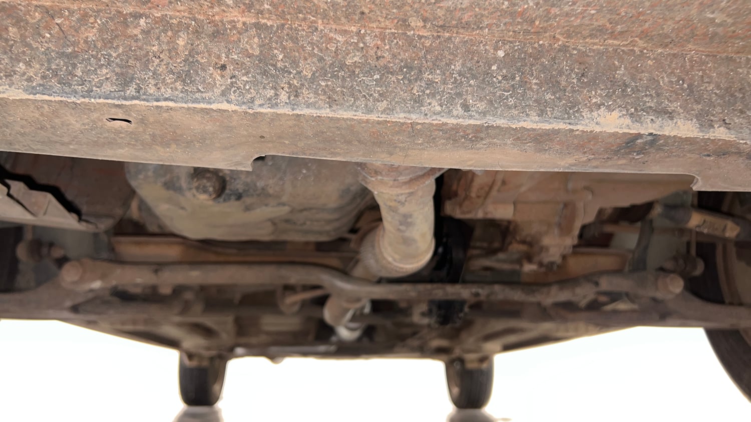 Used 2018 Tata Tiago Revotron XZ Petrol Manual extra FRONT LEFT UNDERBODY VIEW