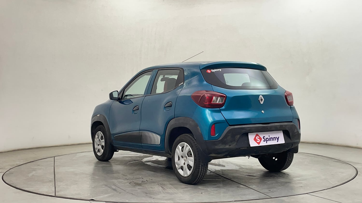 Used 2020 Renault Kwid RXT Petrol Manual exterior LEFT REAR CORNER VIEW