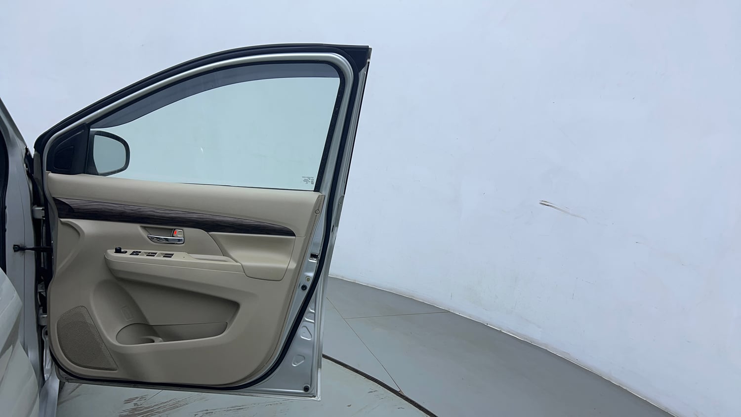 Used 2021 Maruti Suzuki New Ertiga ZXi AT Petrol Automatic interior RIGHT FRONT DOOR OPEN VIEW