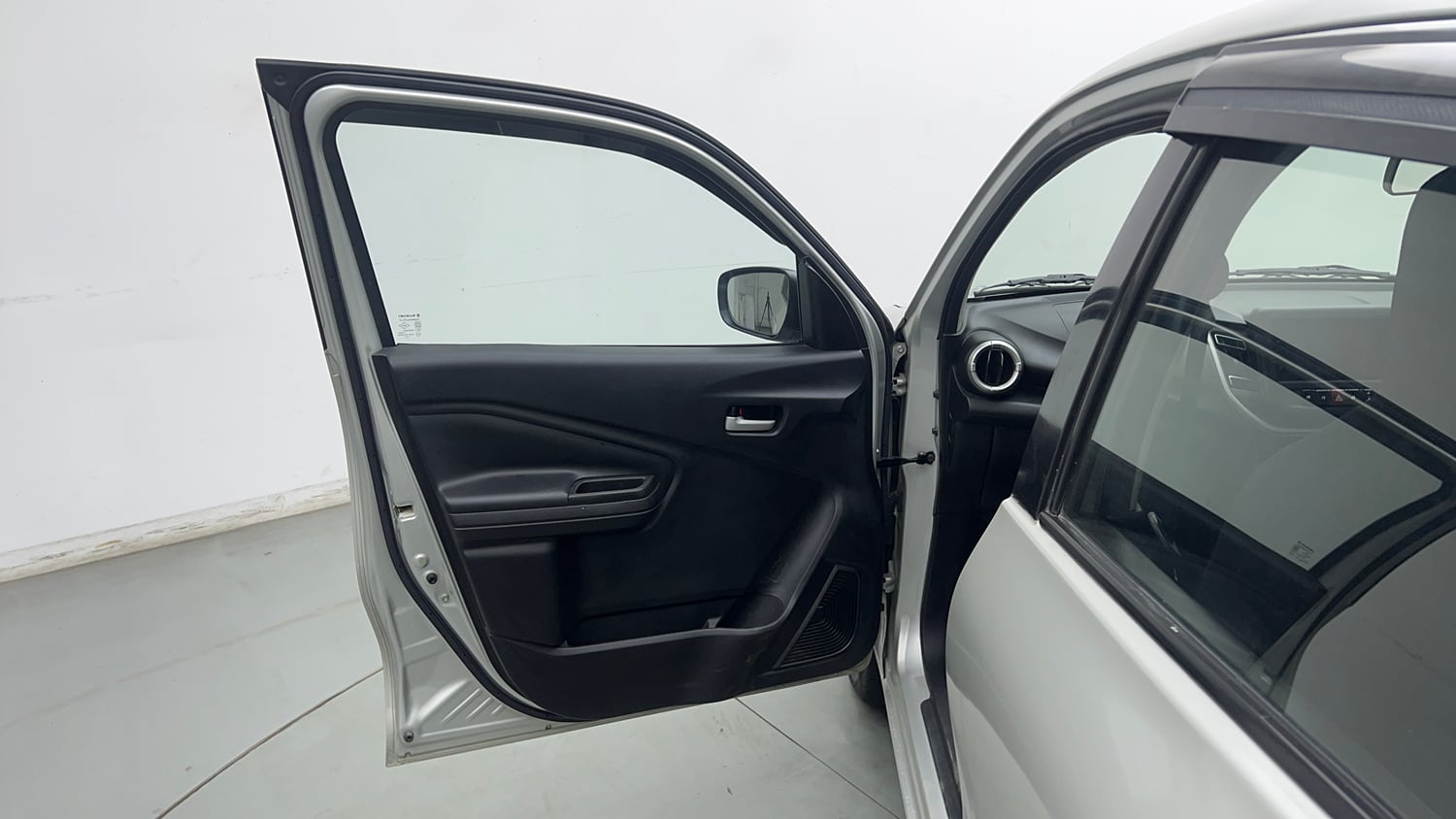 Used 2022 Maruti Suzuki Celerio ZXi Plus Petrol Manual interior LEFT FRONT DOOR OPEN VIEW