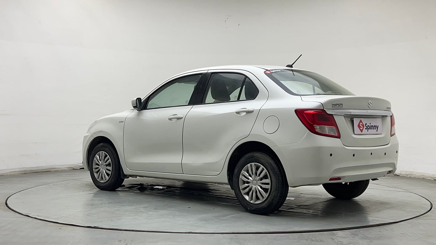 Used 2018 Maruti Suzuki Dzire VXi Petrol Manual exterior LEFT REAR CORNER VIEW