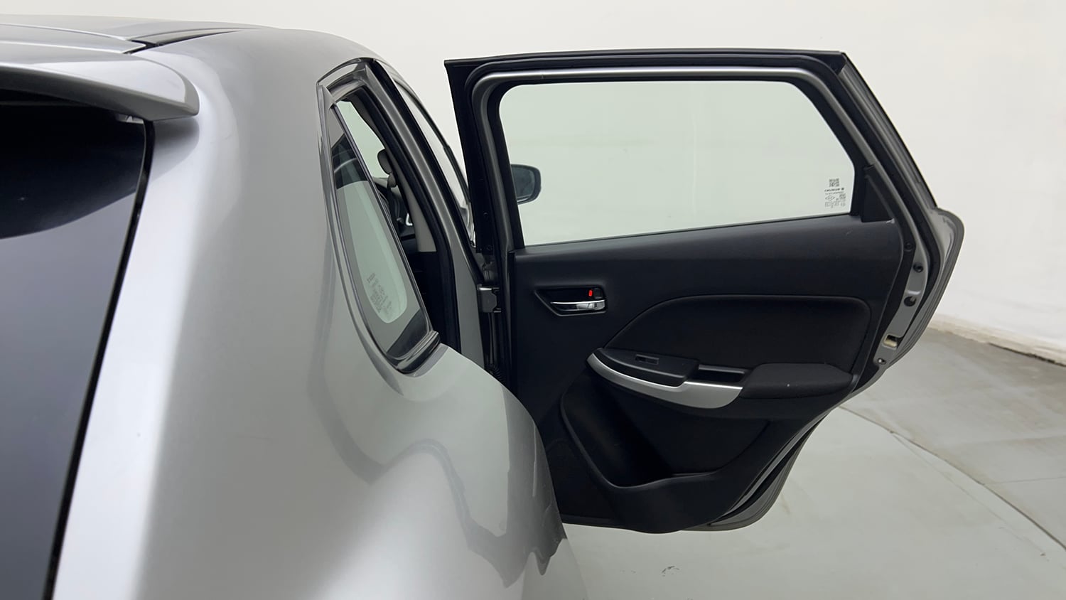 Used 2018 Maruti Suzuki Baleno Delta 1.2 AT Petrol Automatic interior RIGHT REAR DOOR OPEN VIEW