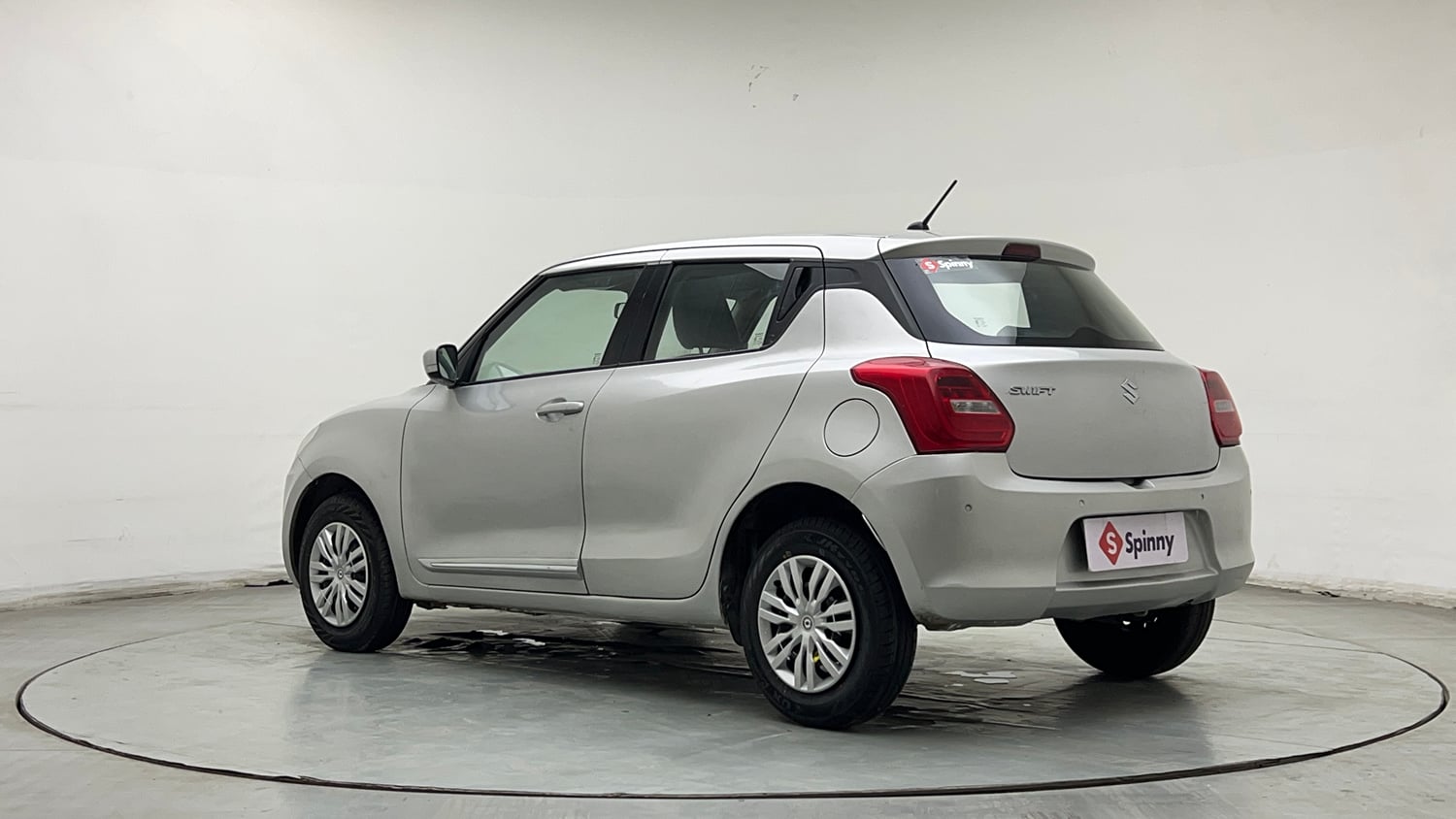 Used 2021 Maruti Suzuki Swift VXi AMT Petrol Automatic exterior LEFT REAR CORNER VIEW