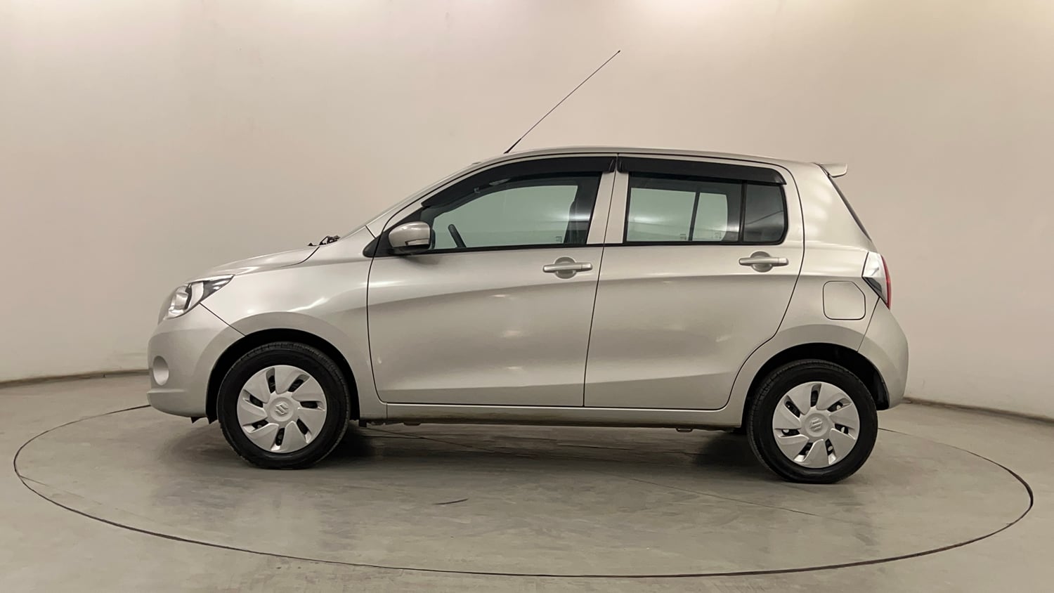 Used 2017 Maruti Suzuki Celerio ZXi AMT Petrol Automatic exterior LEFT SIDE VIEW