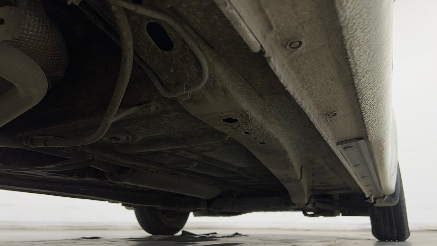 Used 2018 Maruti Suzuki Dzire VXi Petrol Manual extra REAR RIGHT UNDERBODY VIEW