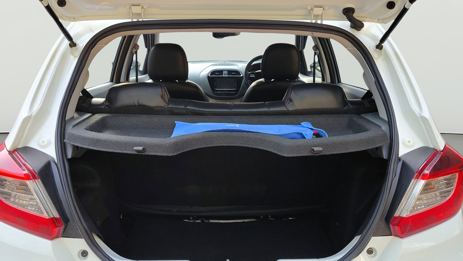 Used 2025 Tata Tiago XT Petrol Manual interior DICKY INSIDE VIEW