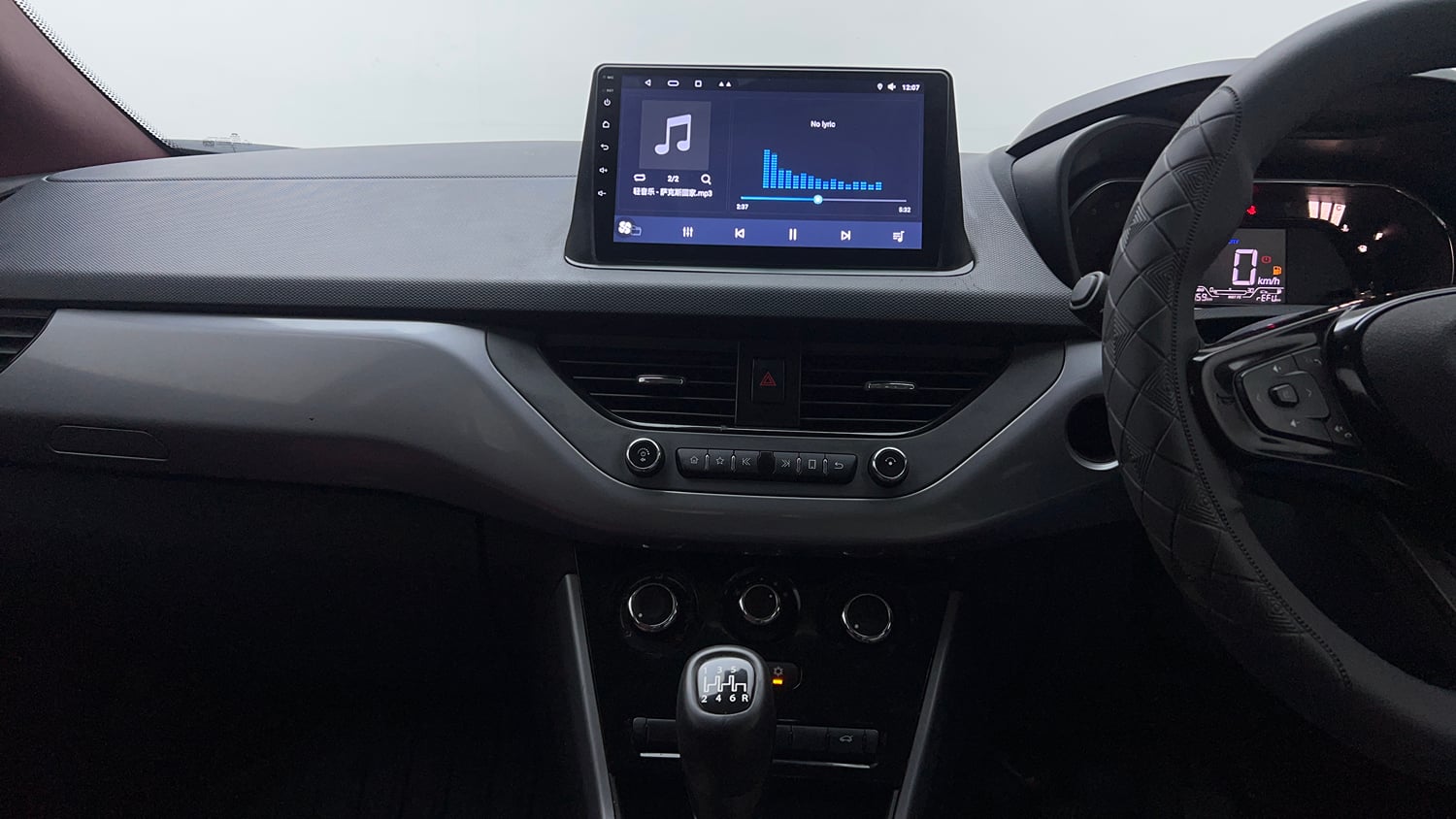 Used 2022 Tata Nexon XM (S) Petrol Manual top_features Integrated (in-dash) music system