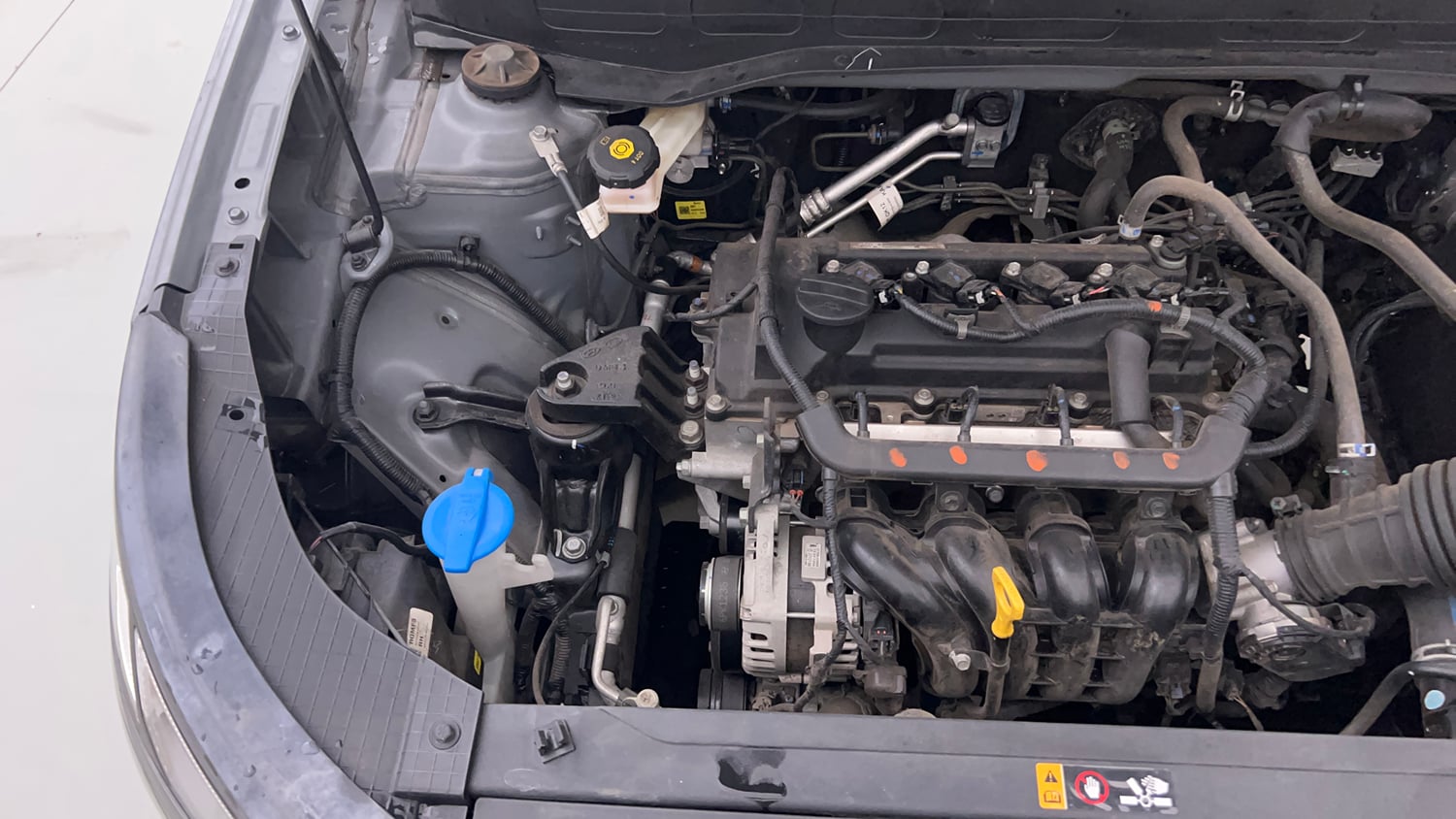 Used 2025 Hyundai Venue S 1.2 Petrol Petrol Manual engine ENGINE RIGHT SIDE VIEW