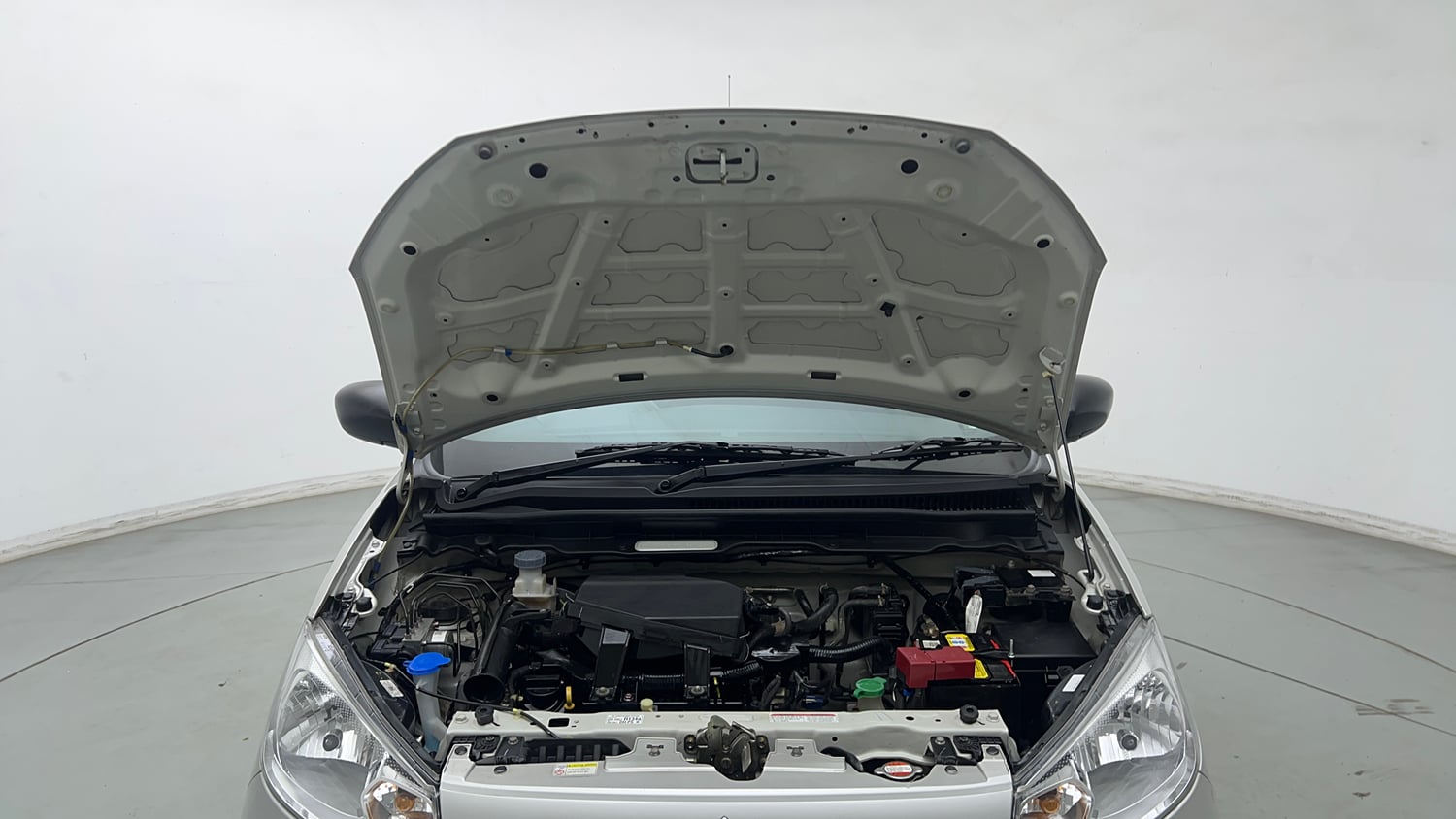 Used 2023 Maruti Suzuki Alto K10 VXi Petrol Manual engine ENGINE & BONNET OPEN FRONT VIEW