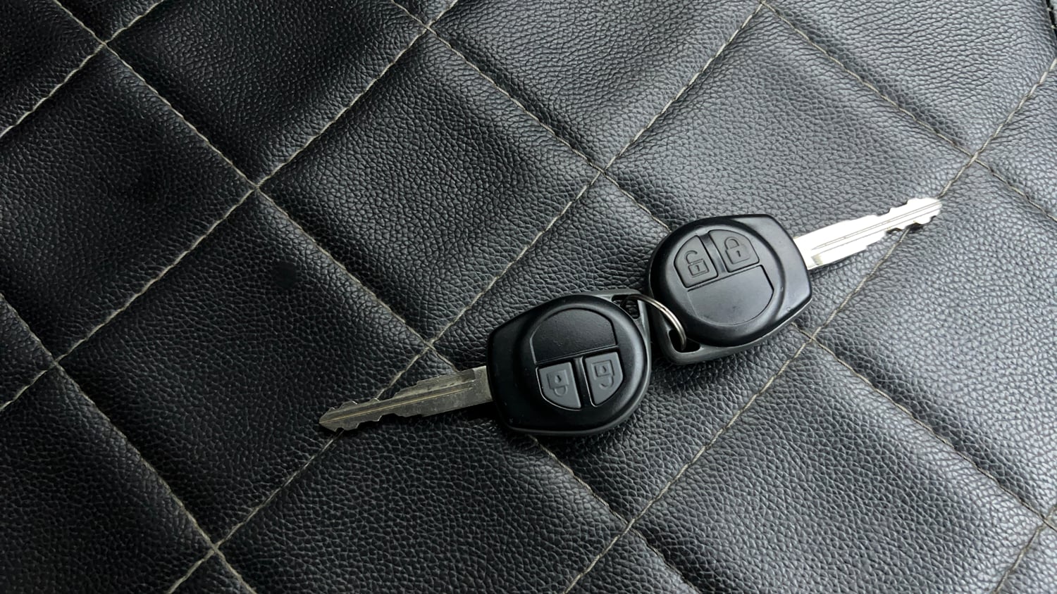 Used 2016 Maruti Suzuki Wagon R 1.0 VXI AMT Petrol Automatic extra CAR KEY VIEW