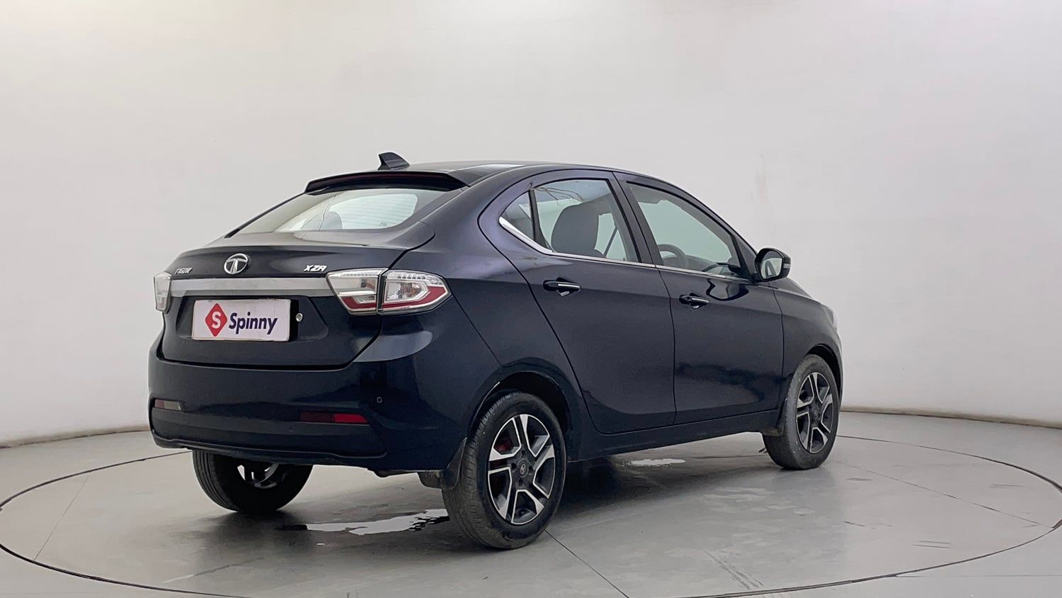 Used 2019 Tata Tigor Revotron XZA Petrol Automatic exterior RIGHT REAR CORNER VIEW