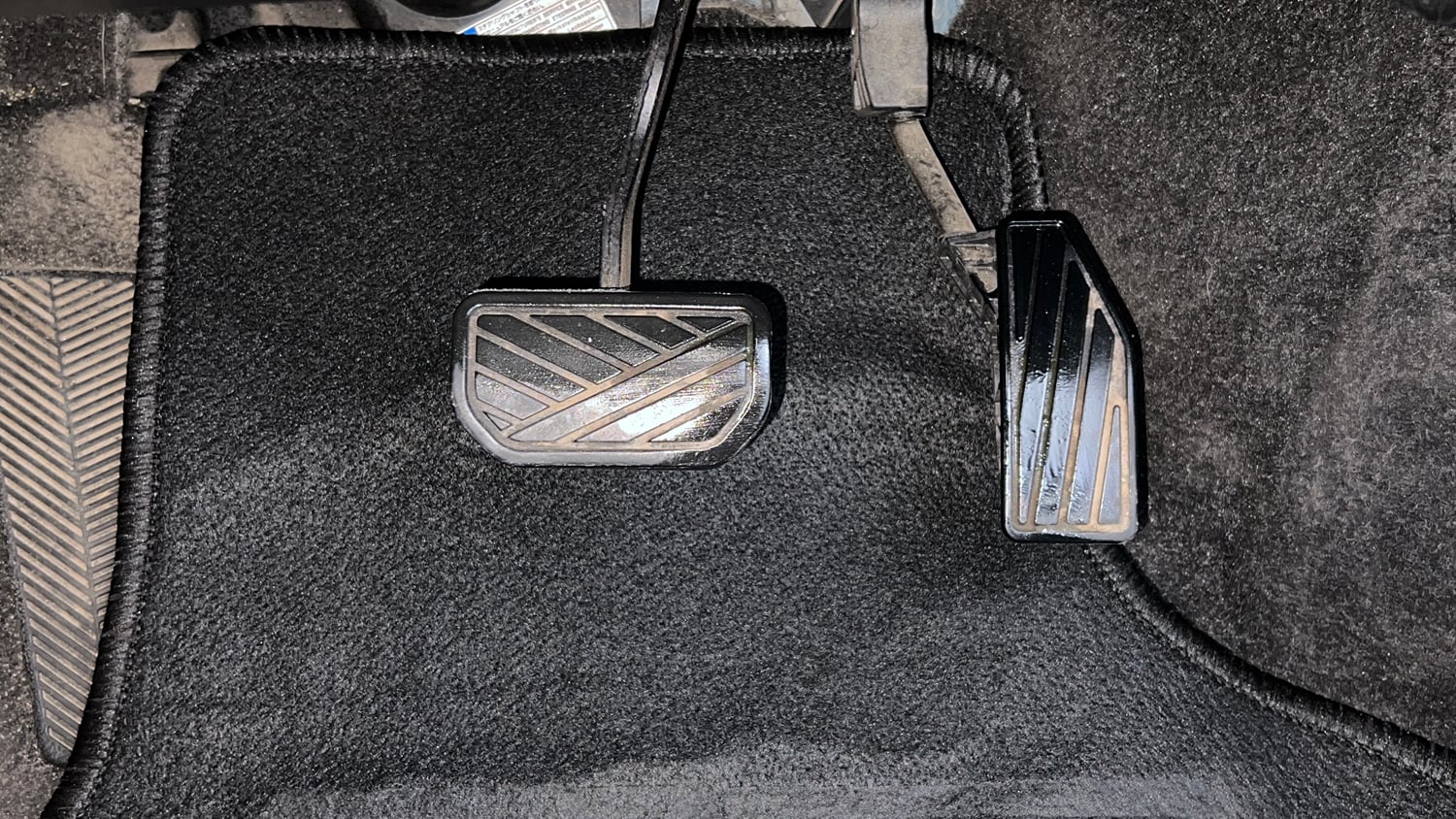 Used 2019 null Petrol Automatic interior PEDALS VIEW