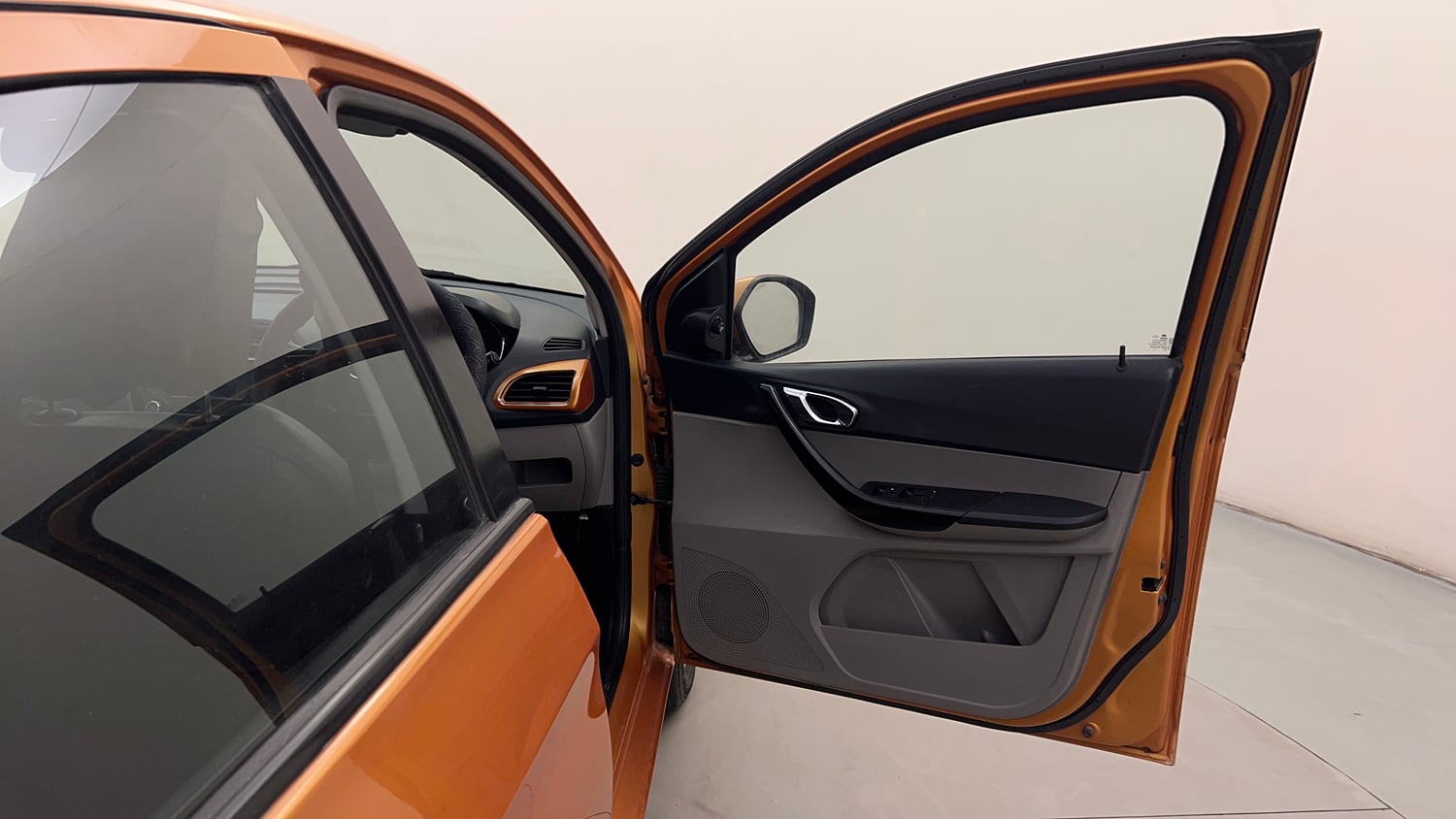 Used 2018 Tata Tiago Revotron XZ Petrol Manual interior RIGHT FRONT DOOR OPEN VIEW