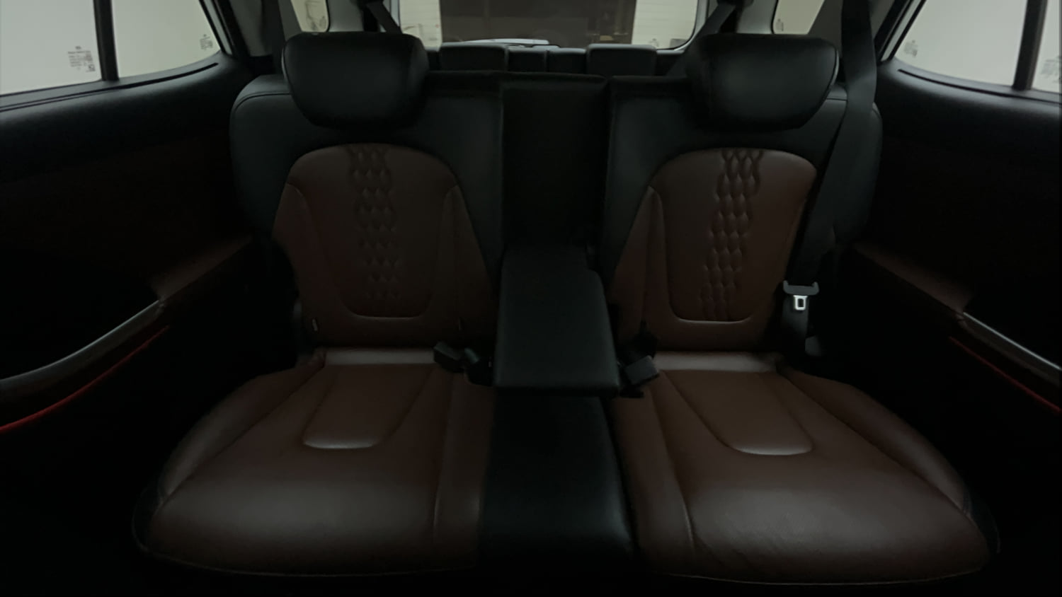 Used 2022 Hyundai Alcazar Platinum (O) 7 Seater 1.5 Diesel AT Diesel Automatic interior REAR SEAT CONDITION VIEW