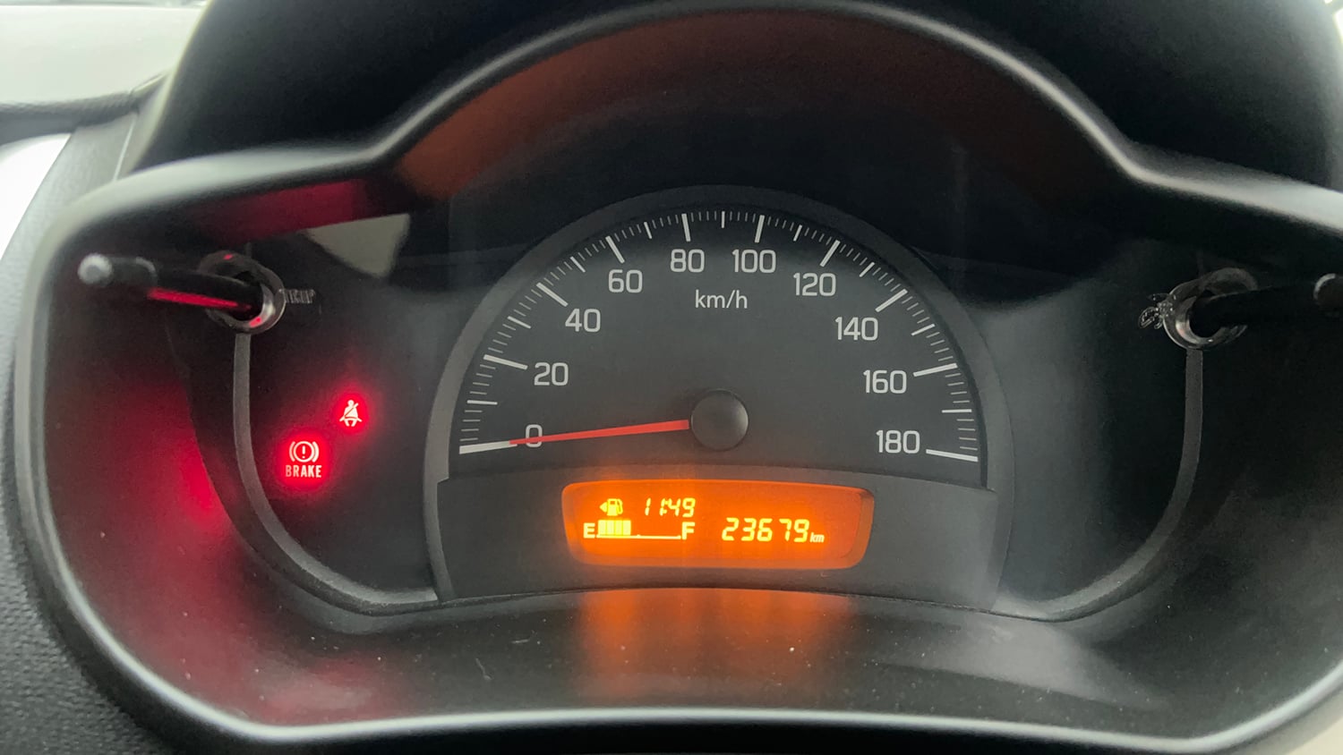 Used 2019 Maruti Suzuki Celerio VXi Petrol Manual interior CLUSTERMETER VIEW