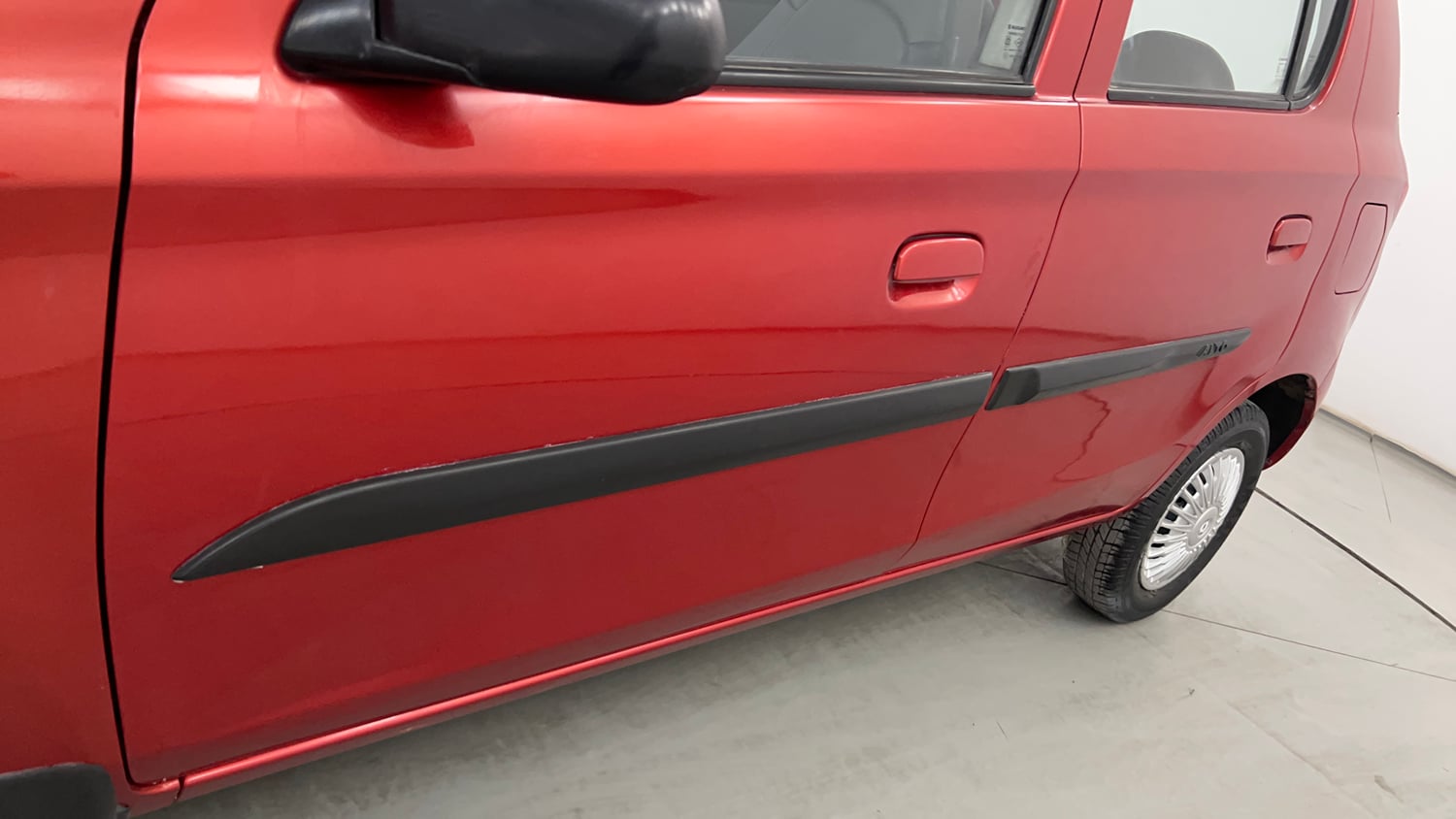 Used 2016 Maruti Suzuki Alto 800 VXi Petrol Manual dents MINOR DENT