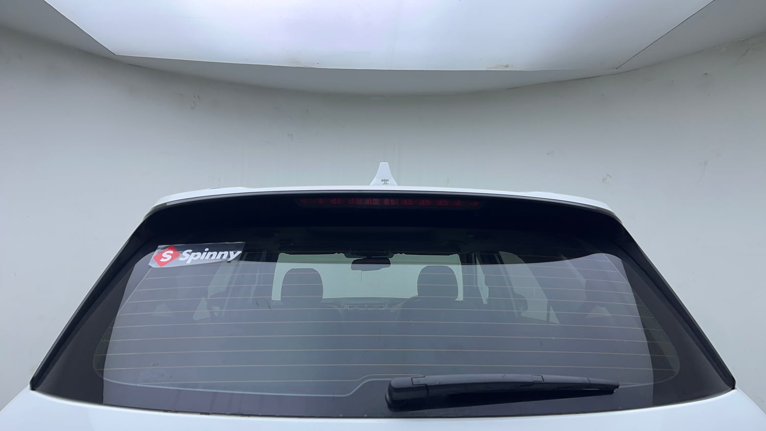 Used 2022 Hyundai Alcazar Platinum (O) 7 Seater 1.5 Diesel AT Diesel Automatic exterior BACK WINDSHIELD VIEW
